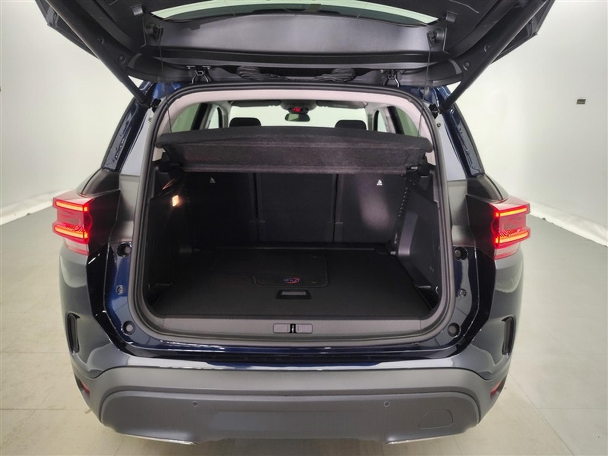 Citroën C5 Aircross 1.5 BlueHDi 130cv EAT8 MAX NAVI / FULL LED / CAMERA / JA 18" (2025) - Photo 15