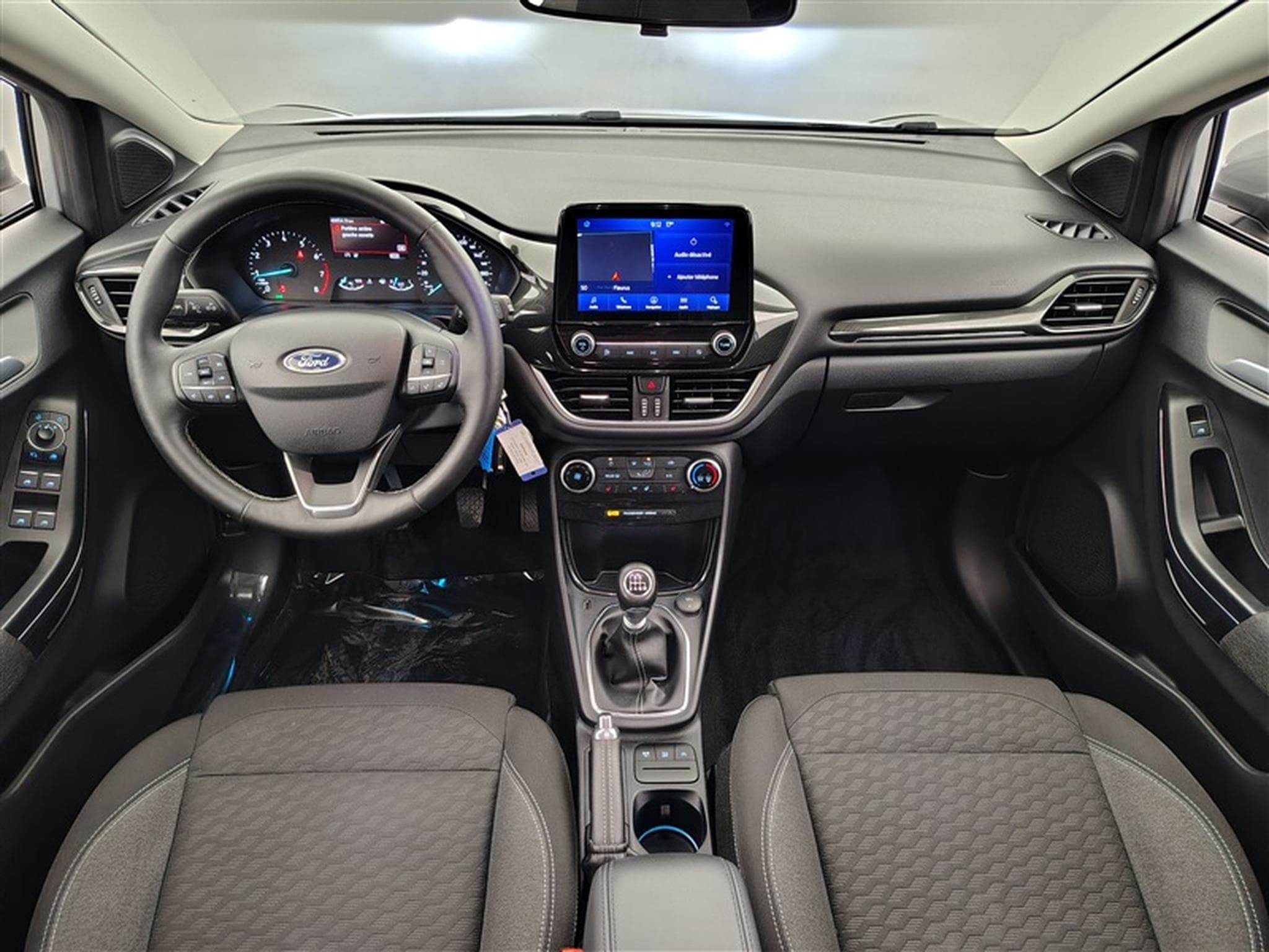 Ford Puma 1.0 EcoBoost mHEV Titanium (EU6d) (2023) - Photo 8