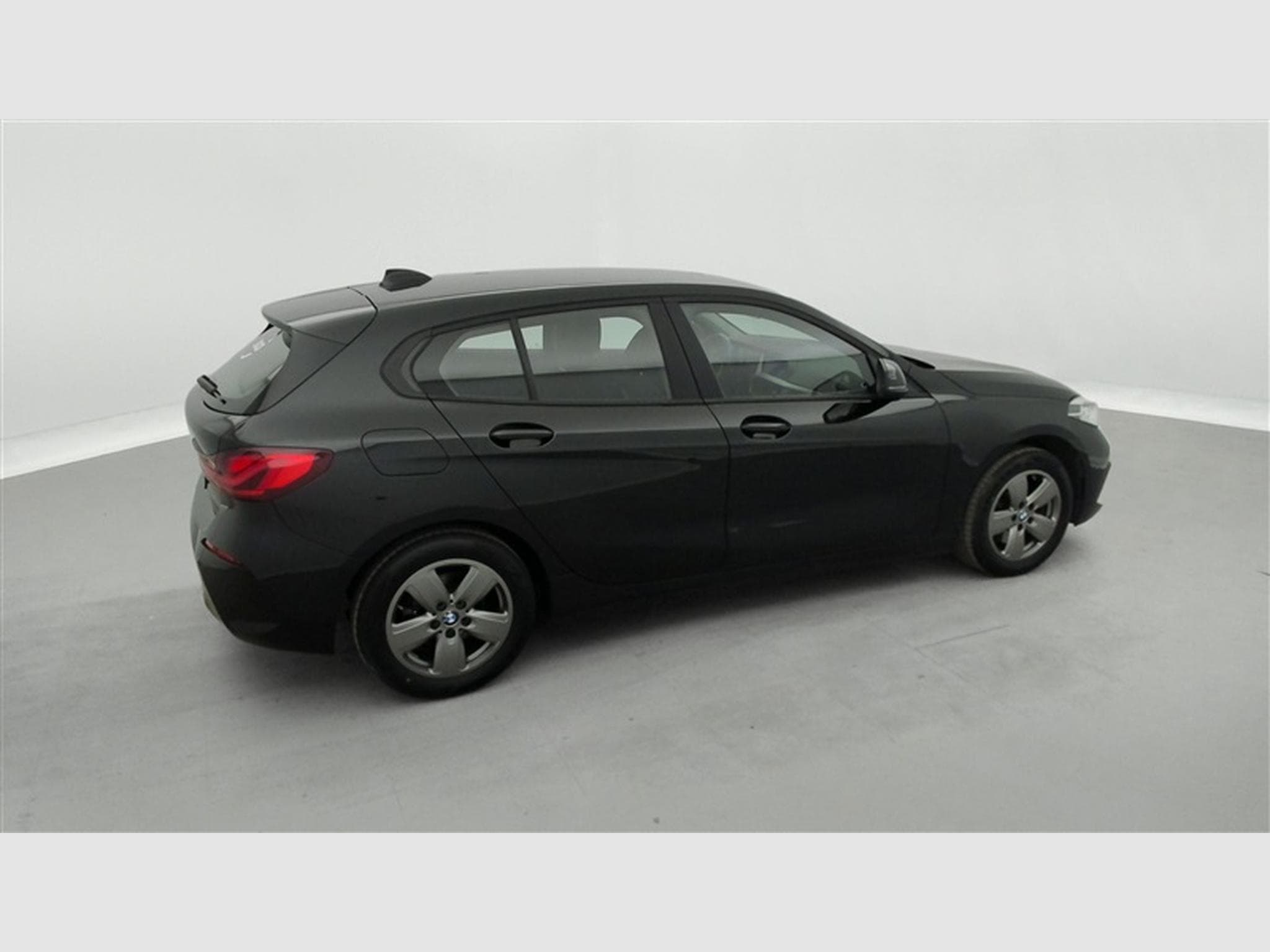 BMW 116 i NAVI / FULL LED / PDC AV-AR (2022) - Photo 25