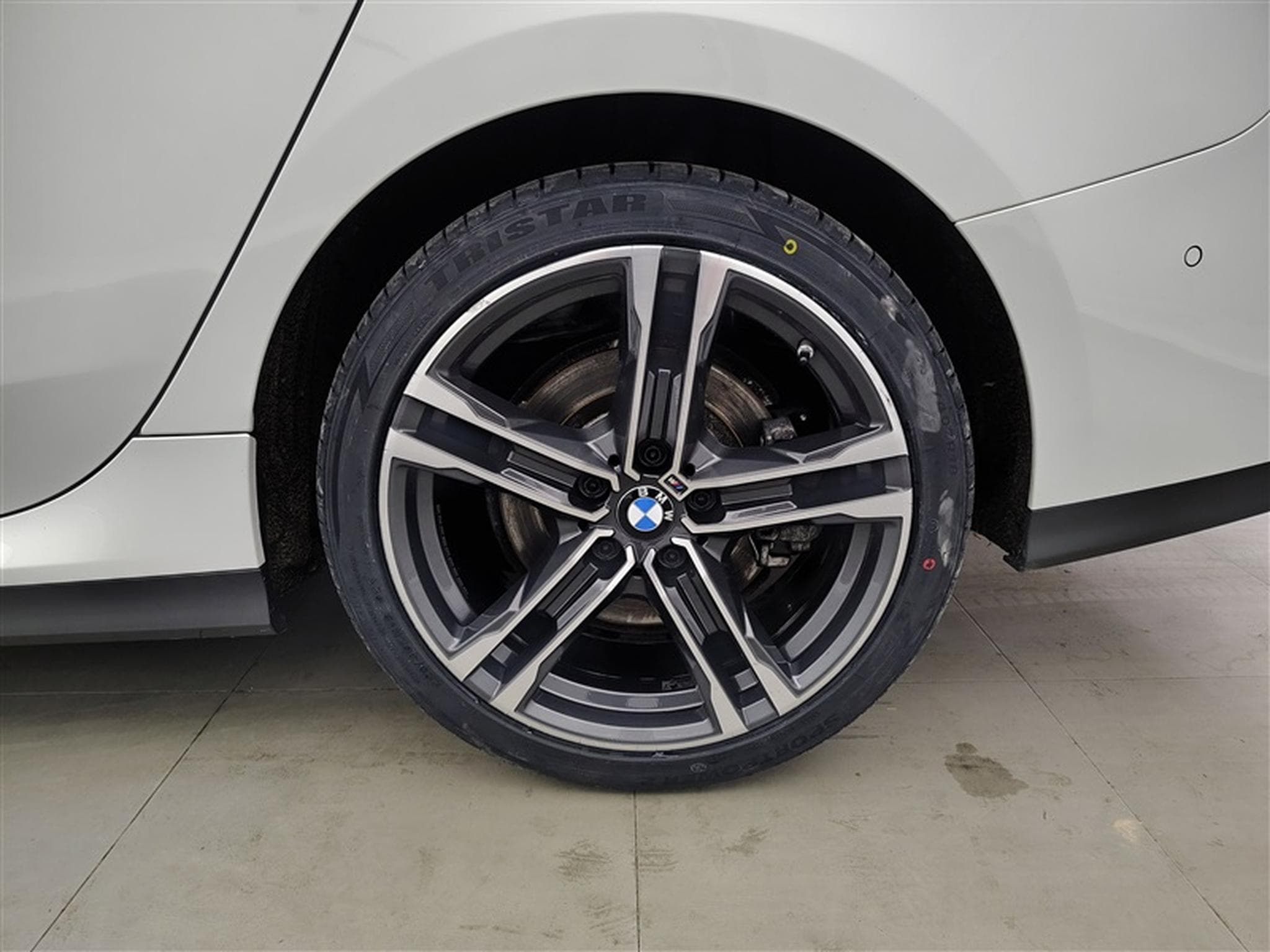 BMW 220 Gran Coupé 220iXA Xdrive *NAVI/FULL LED/CAMERA/JA18* (2022) - Photo 6