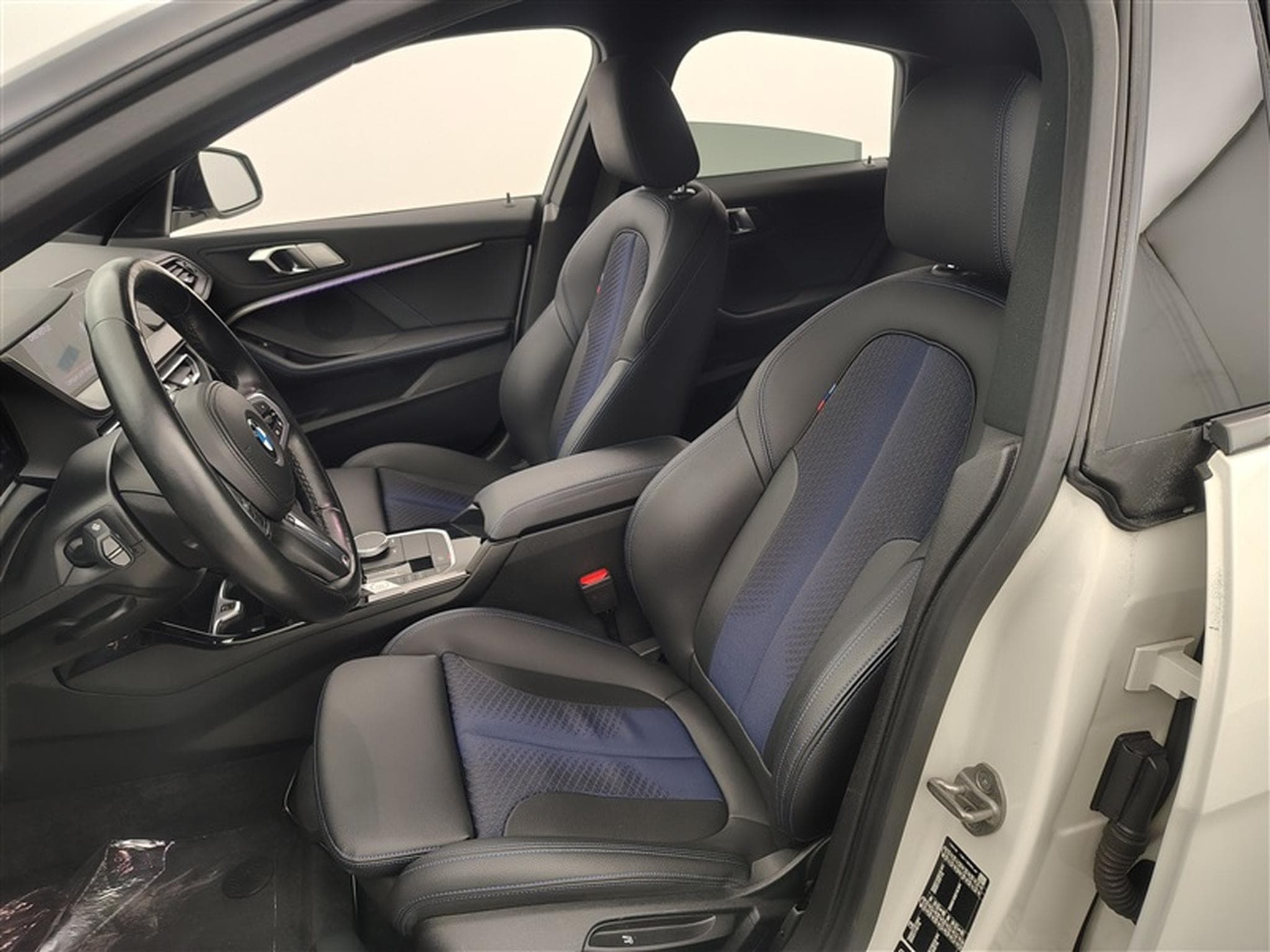 BMW 220 Gran Coupé 220iXA Xdrive *NAVI/FULL LED/CAMERA/JA18* (2022) - Photo 7