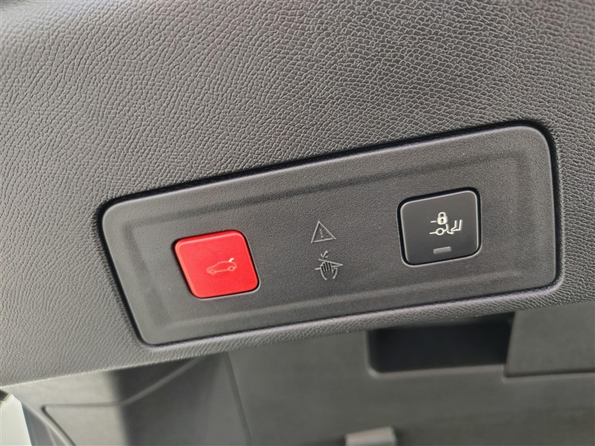 Peugeot 508 1.5 BlueHDi Allure S&S (2019) - Photo 19