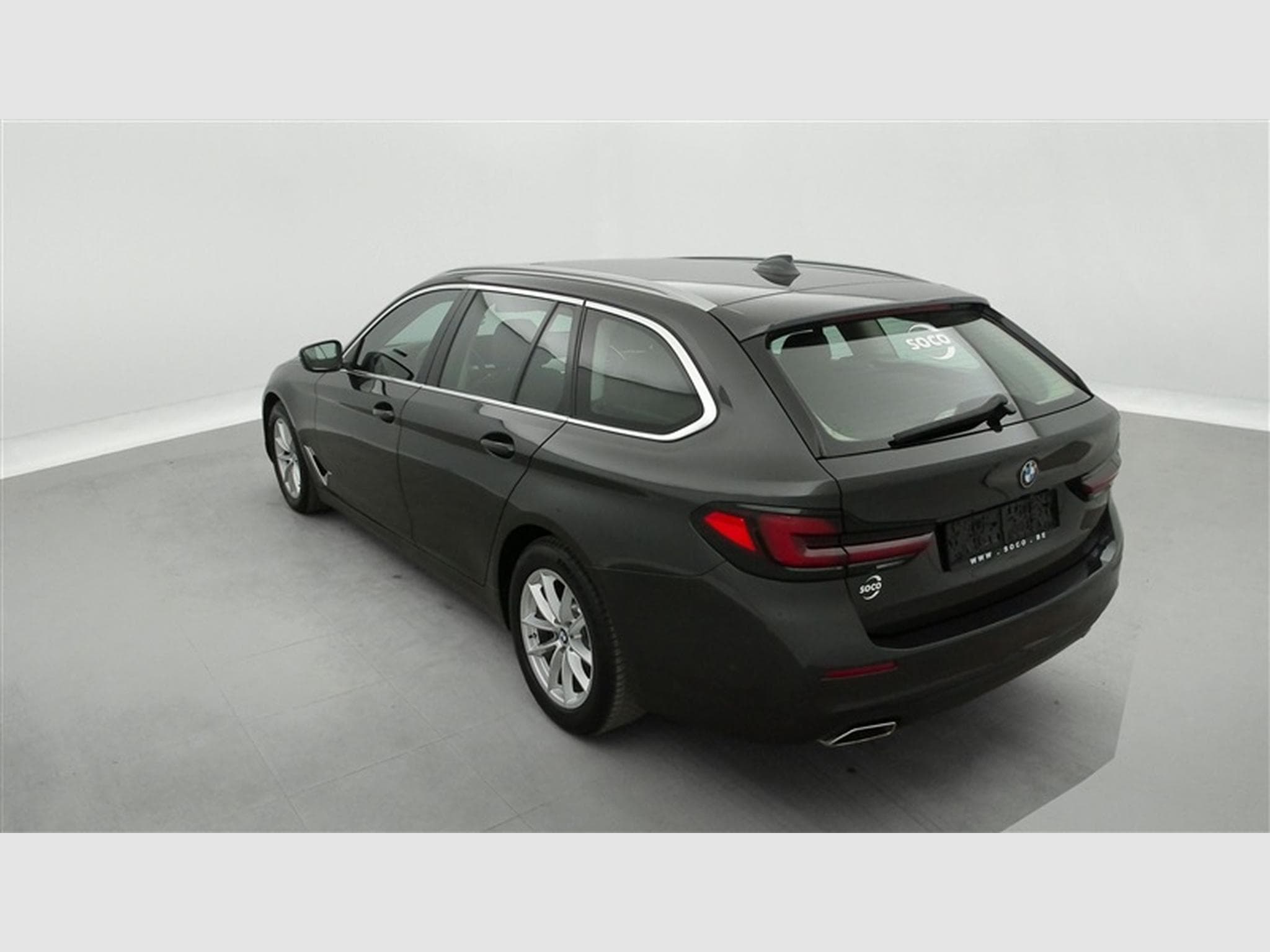 BMW 520 Touring 520iA MHEV/CUIR/NAVI/FULL LED/JA/PDC (2023) - Photo 2