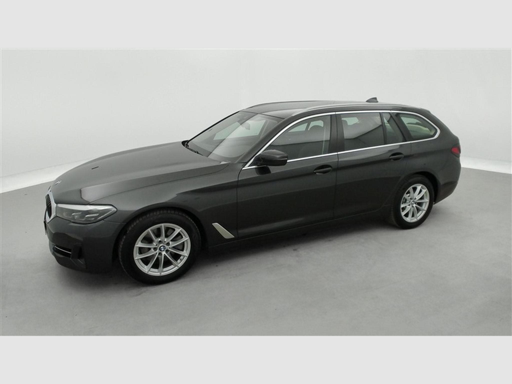 BMW 520 Touring 520iA MHEV/CUIR/NAVI/FULL LED/JA/PDC (2023) - Photo 23