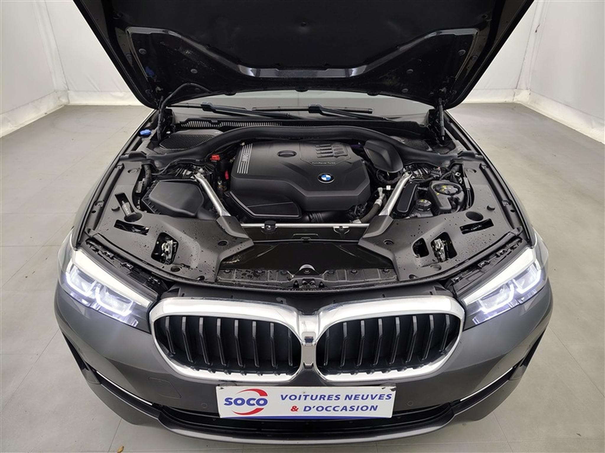 BMW 520 Touring 520iA MHEV/CUIR/NAVI/FULL LED/JA/PDC (2023) - Photo 21