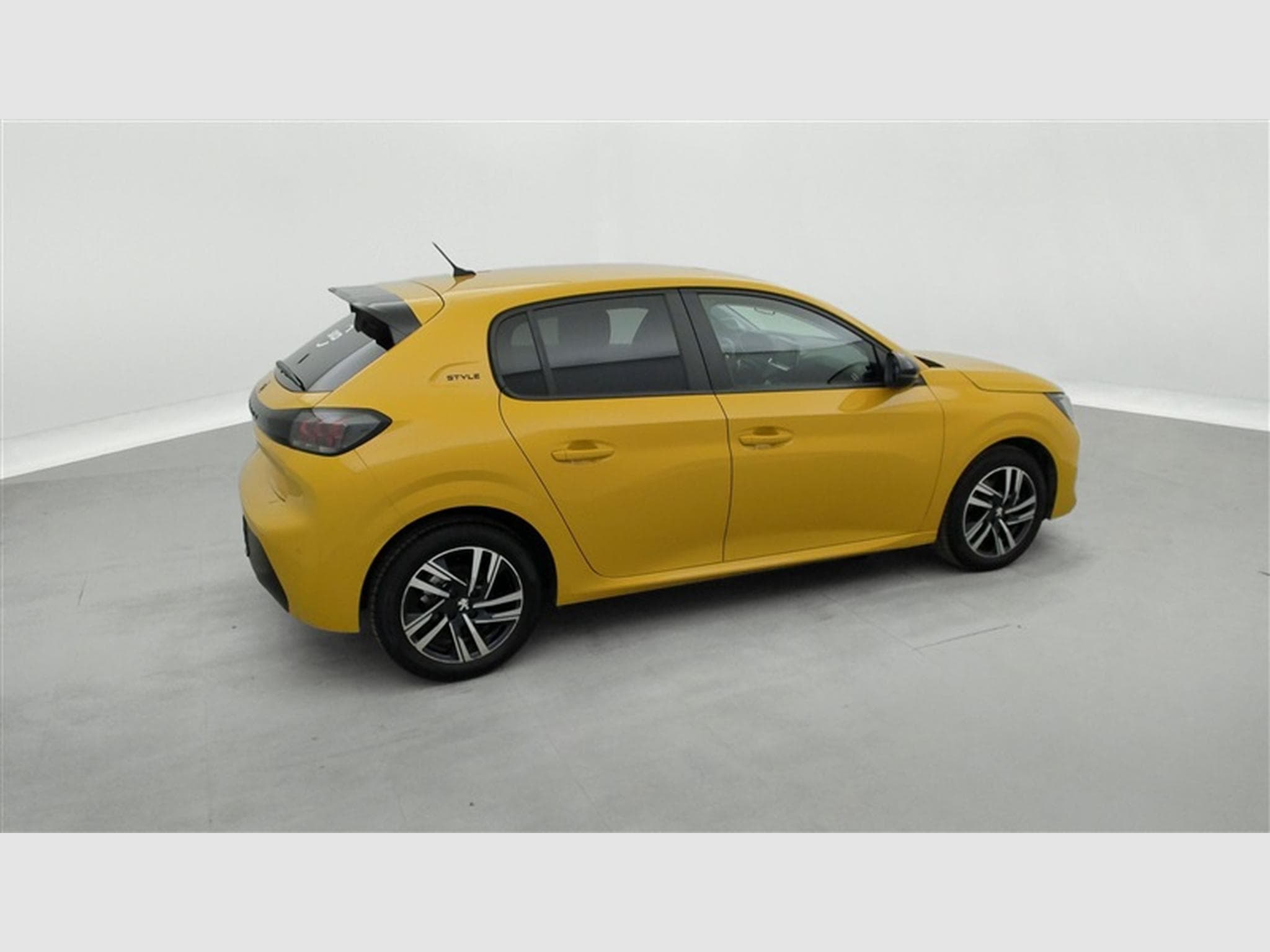 Peugeot 208 1.2i PureTech 100Cv EAT8 Style NAVI / FULL LED / PDC (2023) - Photo 24