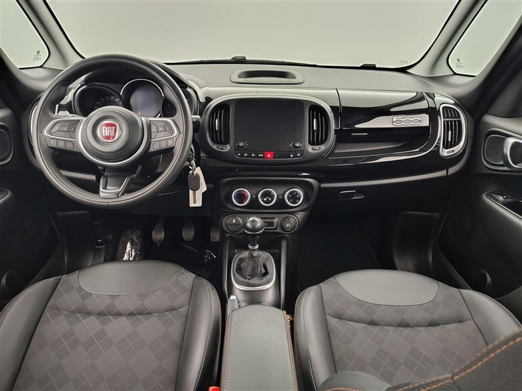 Fiat 500L 1.4i 120TH/S-CUIR/NAVI/JA16/PDC (2020) - Photo 8