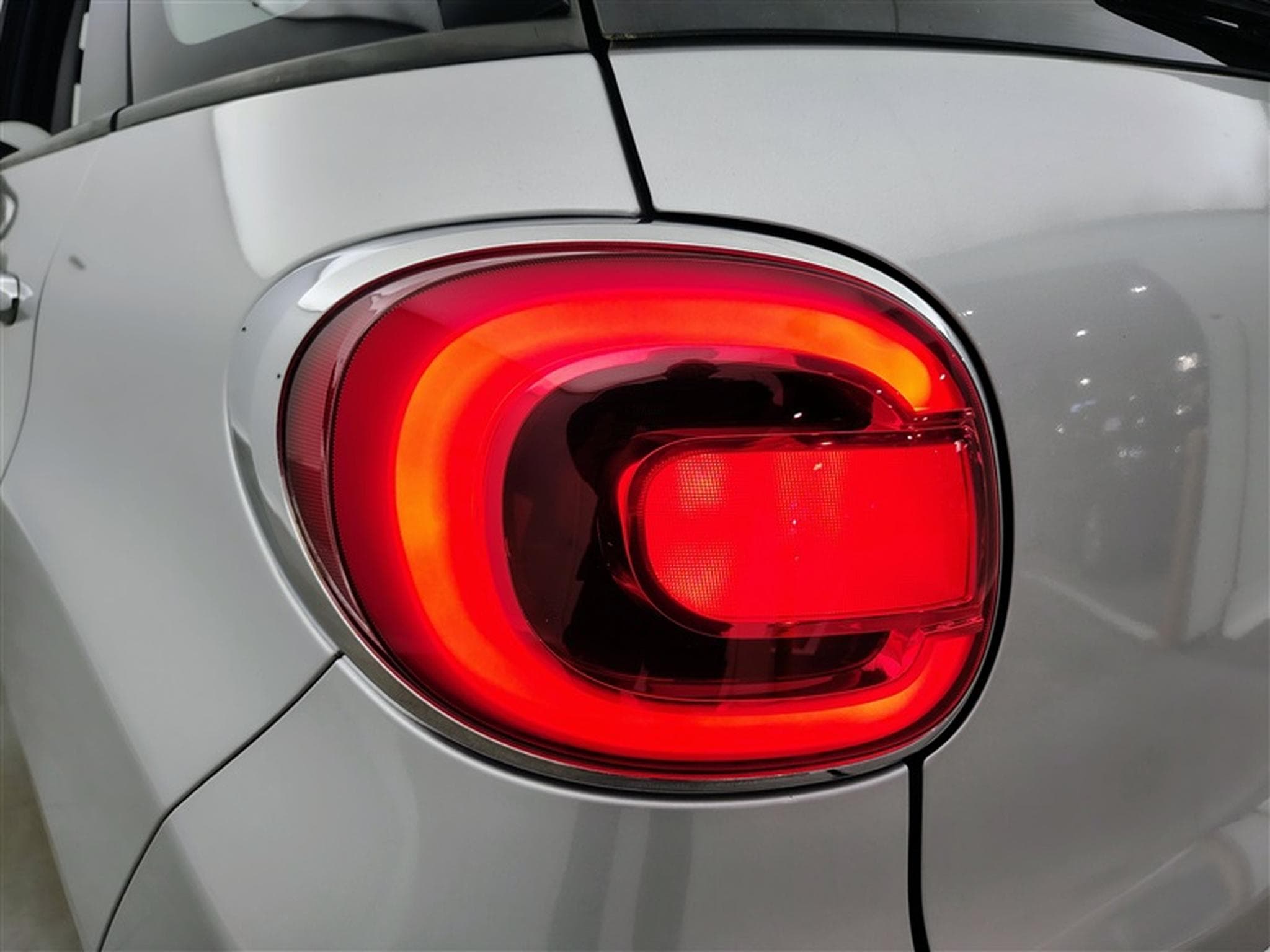 Fiat 500L 1.4i 120TH/S-CUIR/NAVI/JA16/PDC (2020) - Photo 16