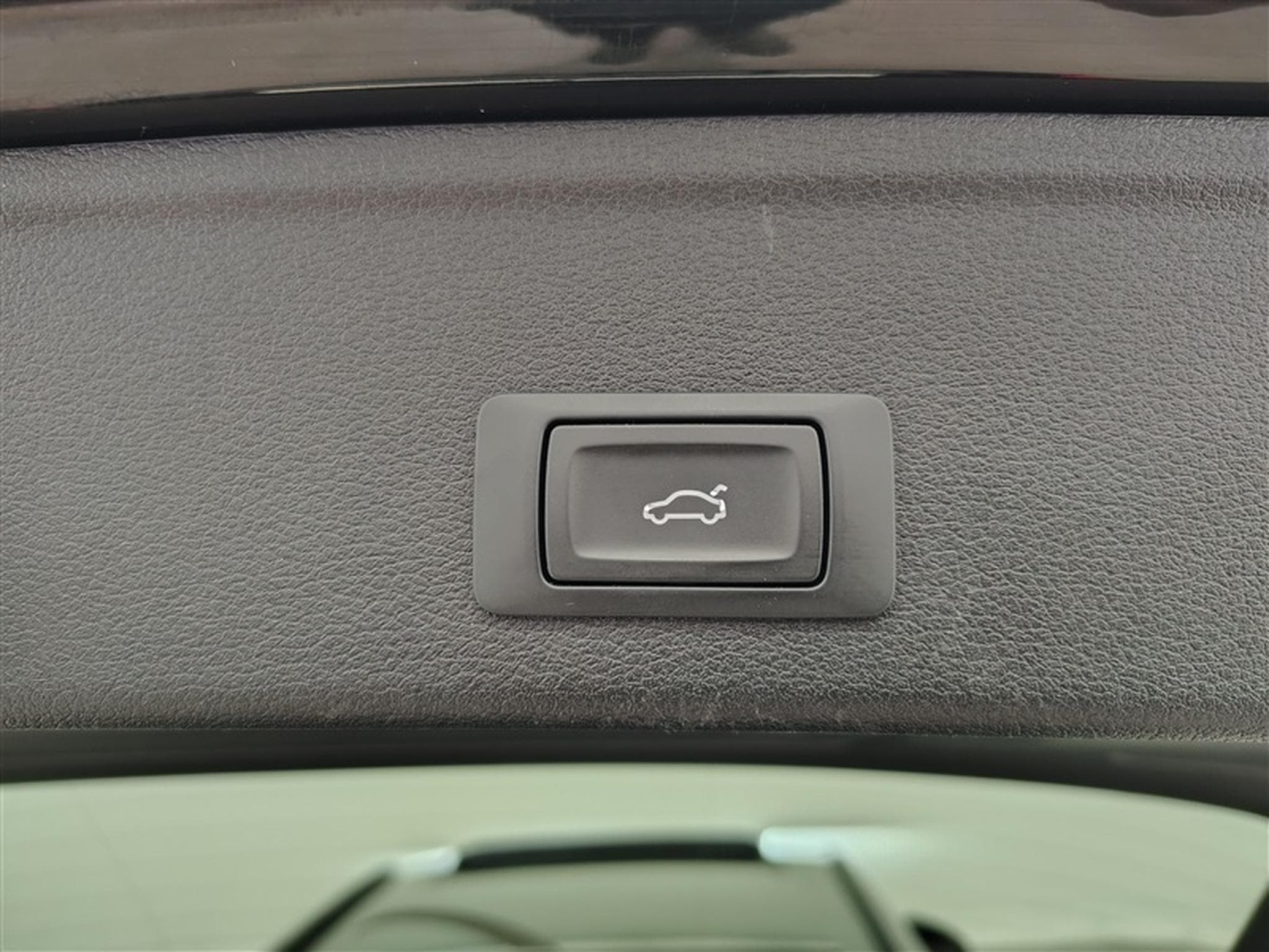 Audi A4 Avant 35 TFSI S-Line Competition S-Tronic Navi / Led / Pano (2024) - Photo 19