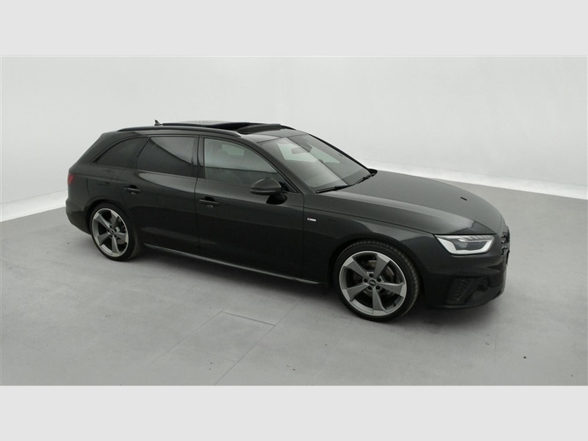 Audi A4 Avant 35 TFSI S-Line Competition S-Tronic Navi / Led / Pano (2024) - Photo 24