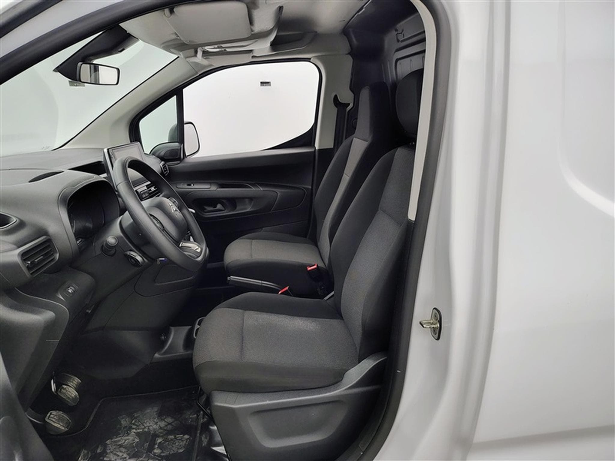 Citroen Berlingo 1.2 PureTech M Light S/S (EU6.4) (2023) - Photo 7