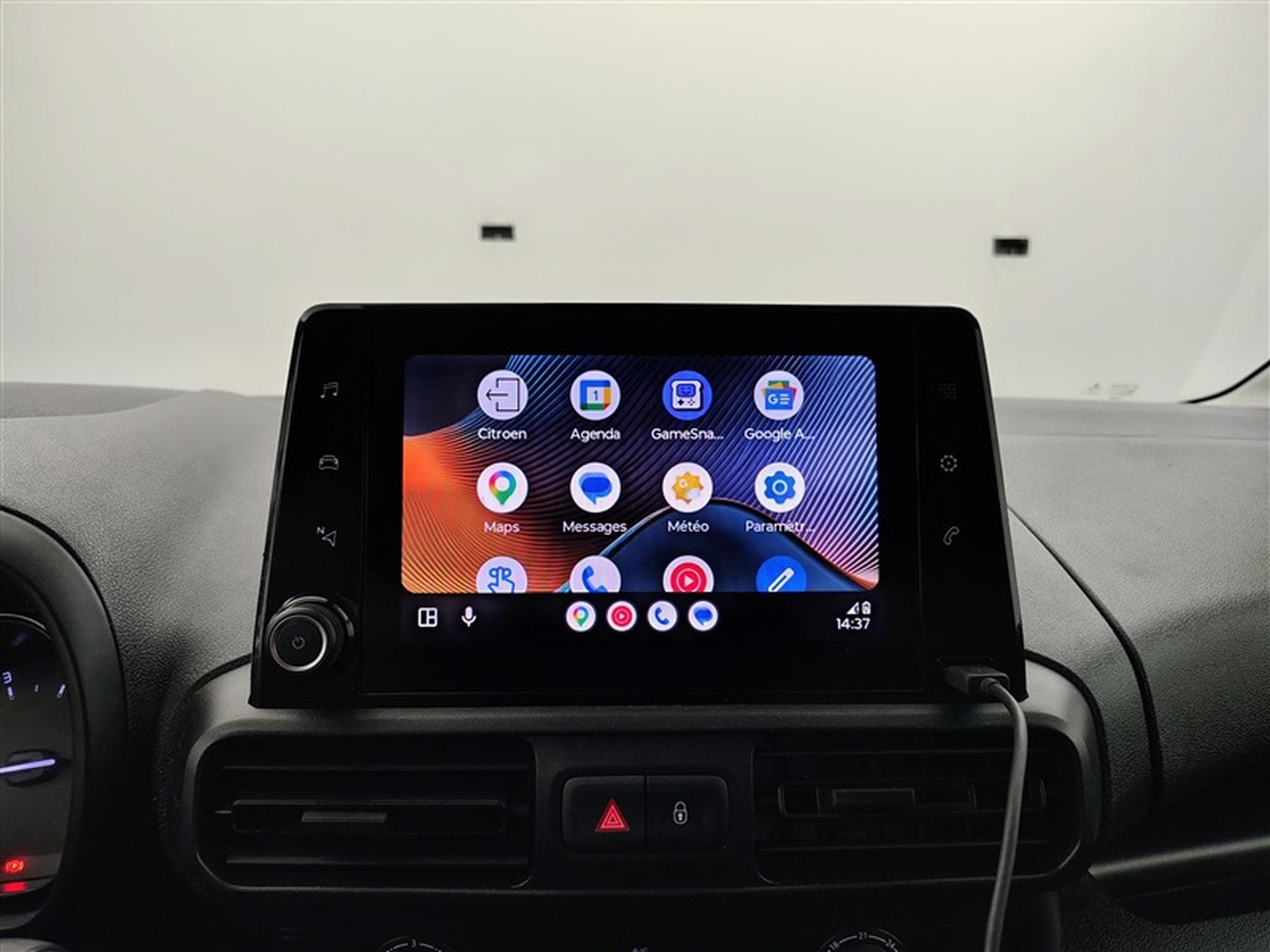 Citroen Berlingo 1.2 PureTech M Light S/S (EU6.4) (2023) - Photo 16