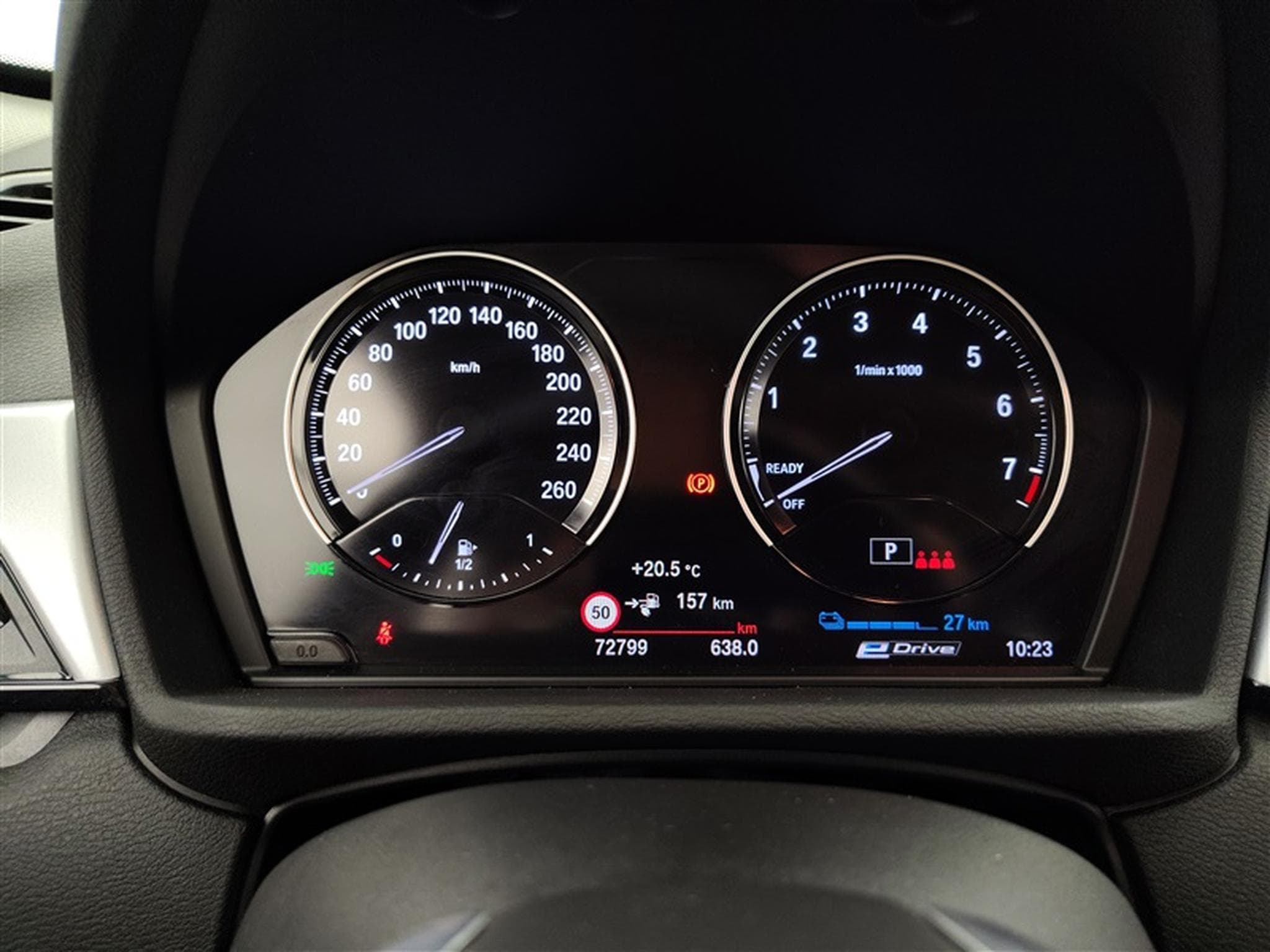 BMW X1 PHEV 1.5iA xDrive25e NAVI / FULL LED / CUIR / HUD (2022) - Photo 10