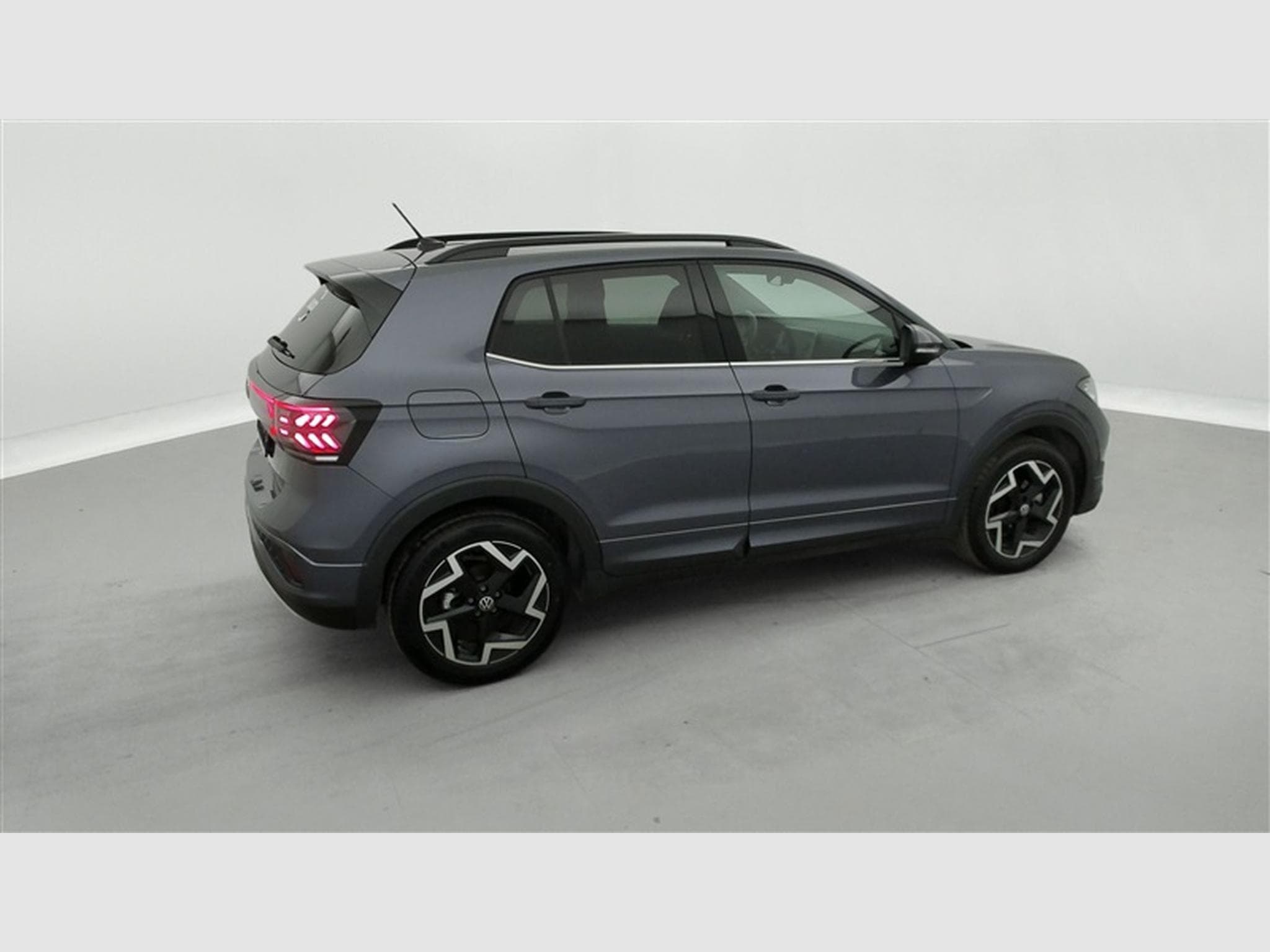 VW T-Cross 1.0 TSI 115Cv DSG7 R-Line CARPLAY / CAMERA / FULL LED (2025) - Photo 25