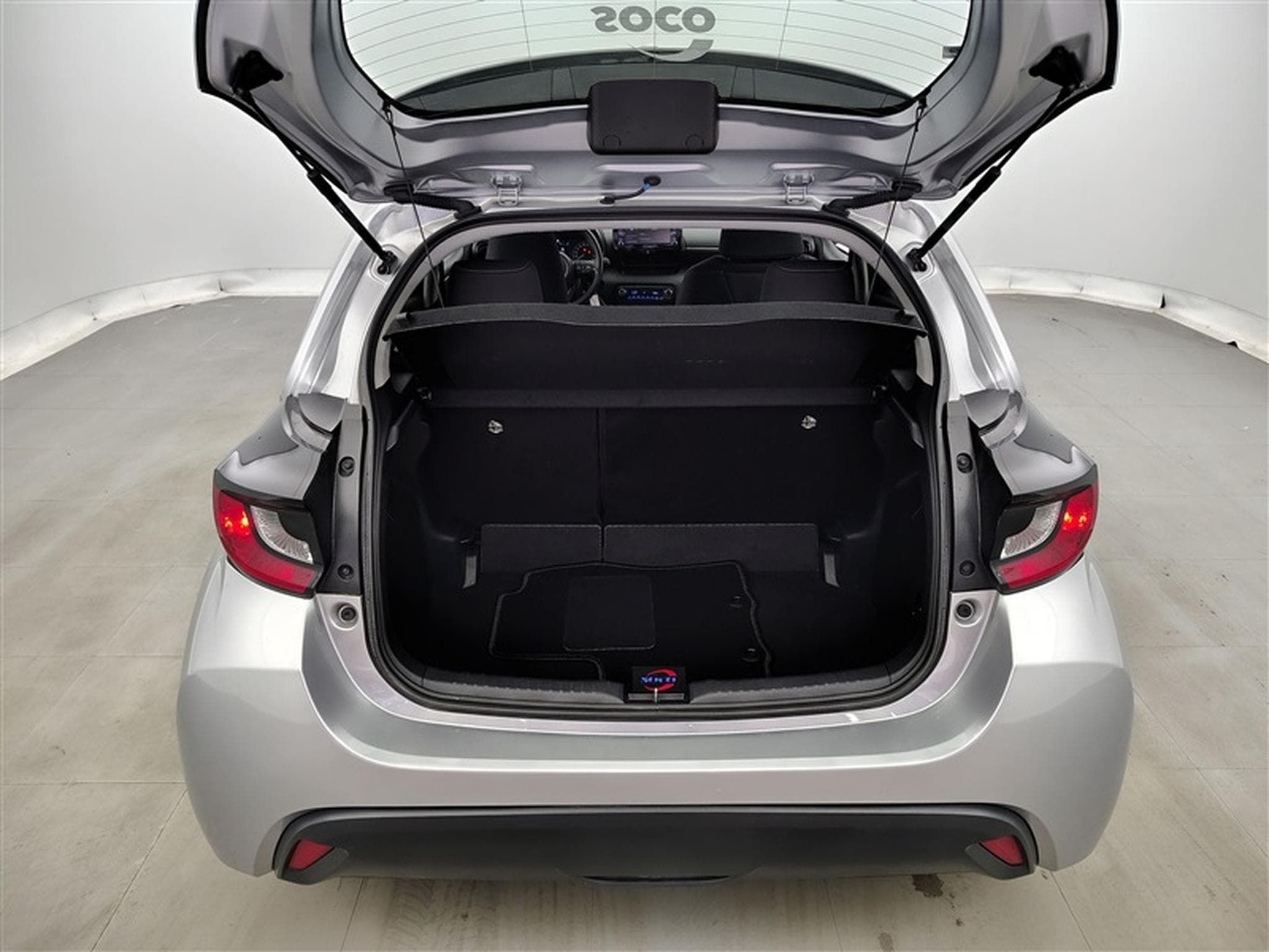 Toyota Yaris 1.5i VVT-i Hybrid E-CVT CARPLAY / CLIM (2025) - Photo 14