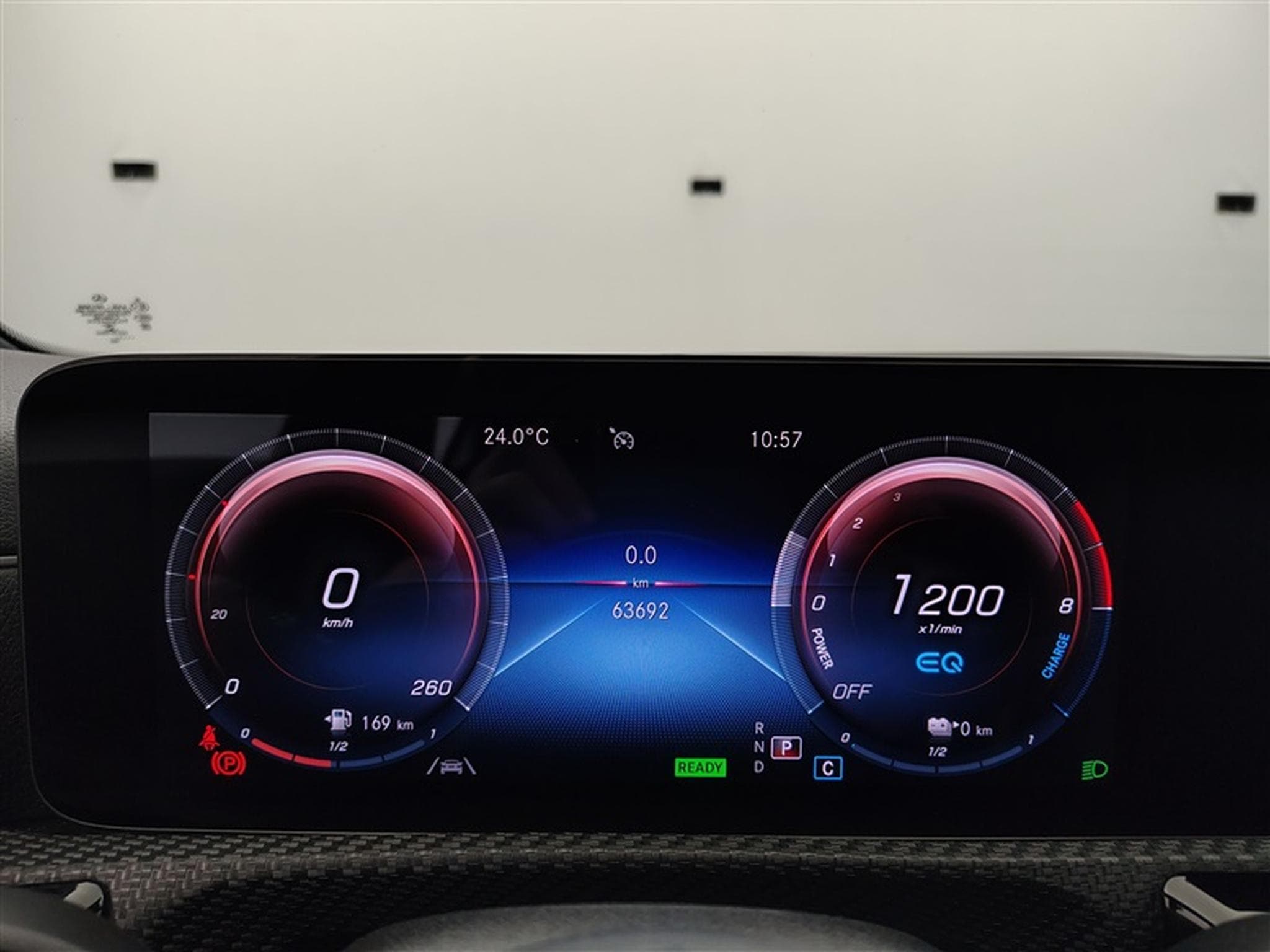 Mercedes A 250 e PHEV Business Solution Navi / Led / PDC av+ar (2021) - Photo 10