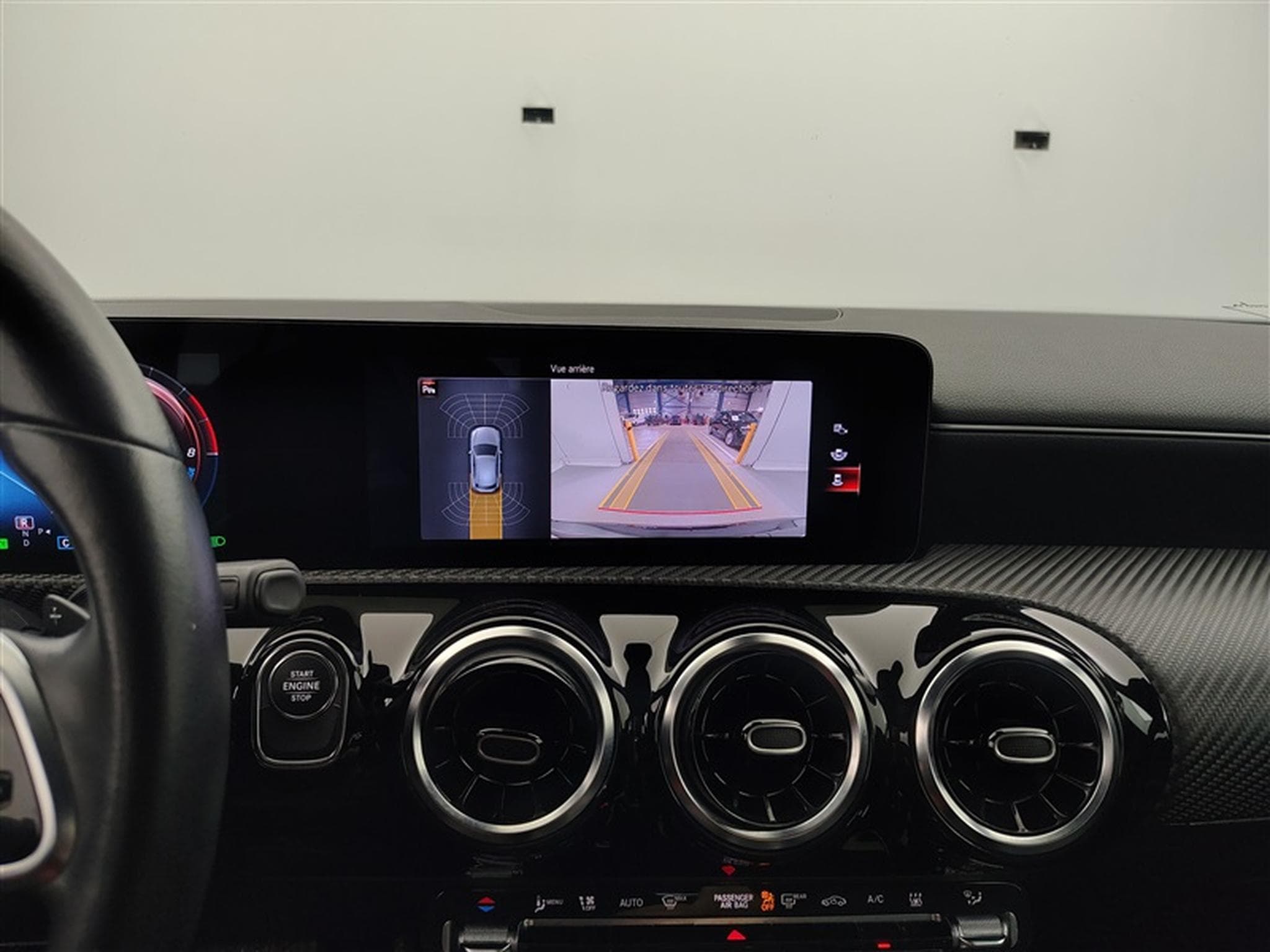 Mercedes A 250 e PHEV Business Solution Navi / Led / PDC av+ar (2021) - Photo 18