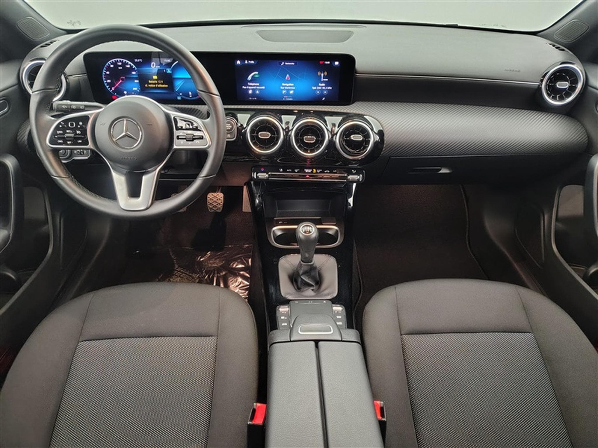Mercedes CLA 180 SB CLA180d Business NAVI / CAMERA / PDC AV+AR / JA 16" (2022) - Photo 8
