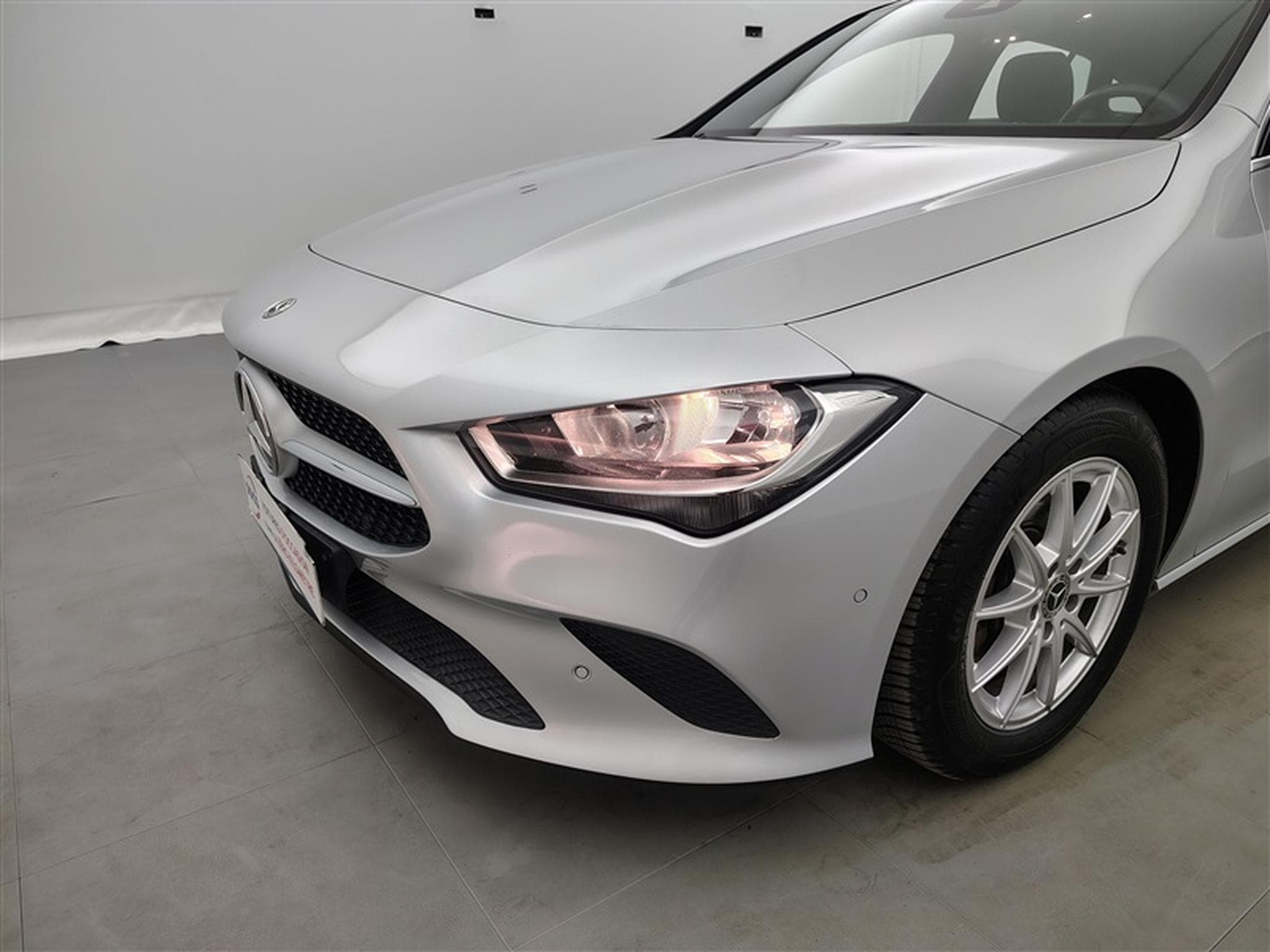 Mercedes CLA 180 SB CLA180d Business NAVI / CAMERA / PDC AV+AR / JA 16" (2022) - Photo 15