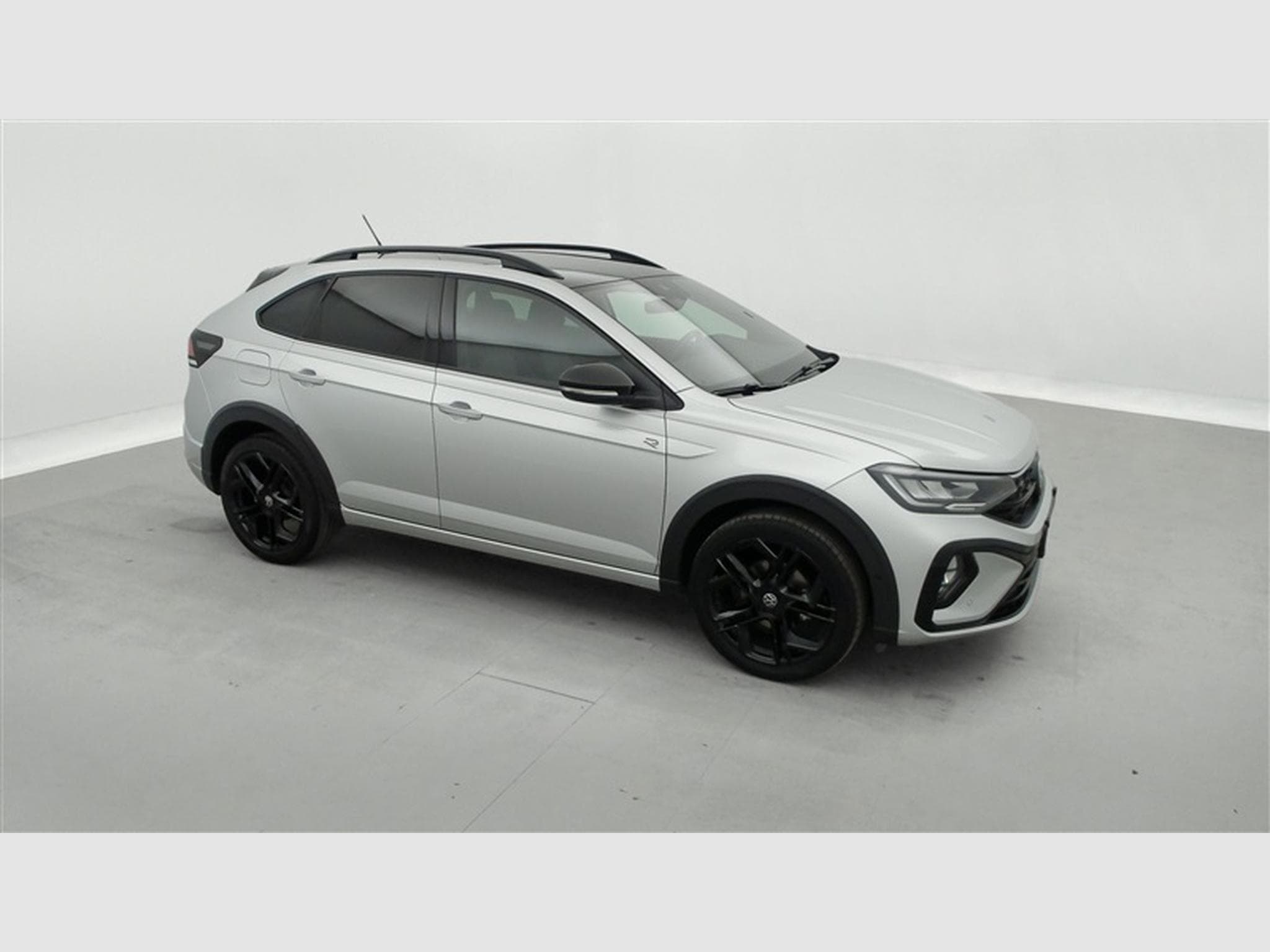 VW Taigo 1.0 TSI 115cv DSG R-Line NAVI / CARPLAY / CAMERA (2025) - Photo 23