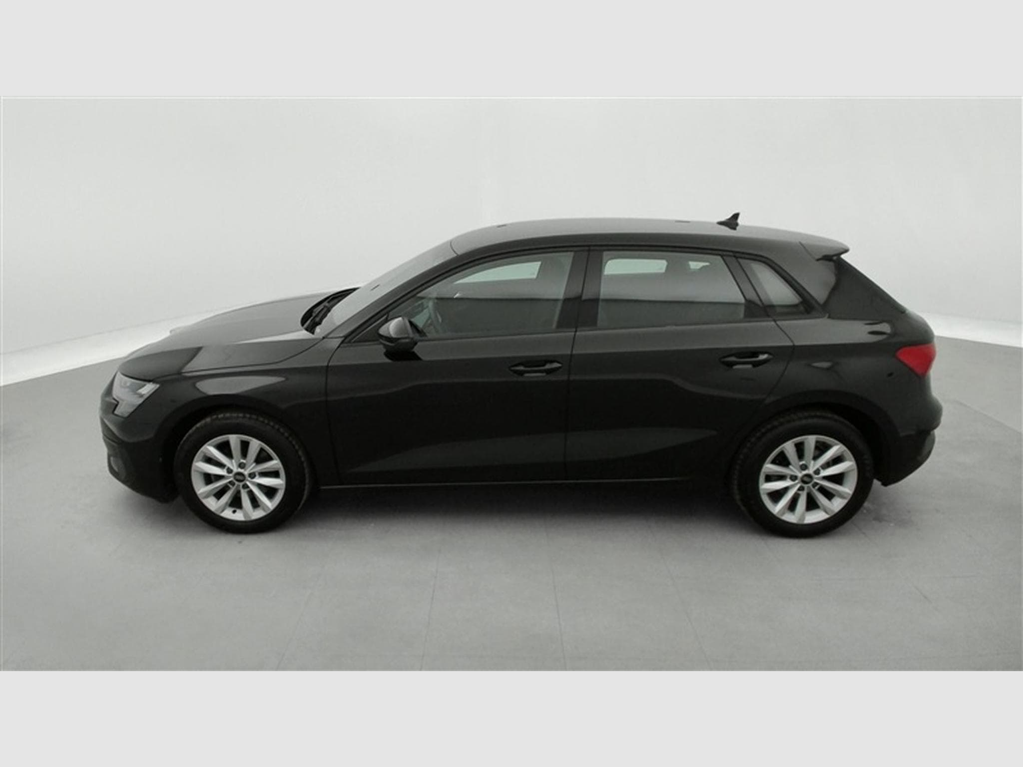 Audi A3 Sportback 30 TFSI Advanced S tronic NAVI / FULL LED (2022) - Photo 3