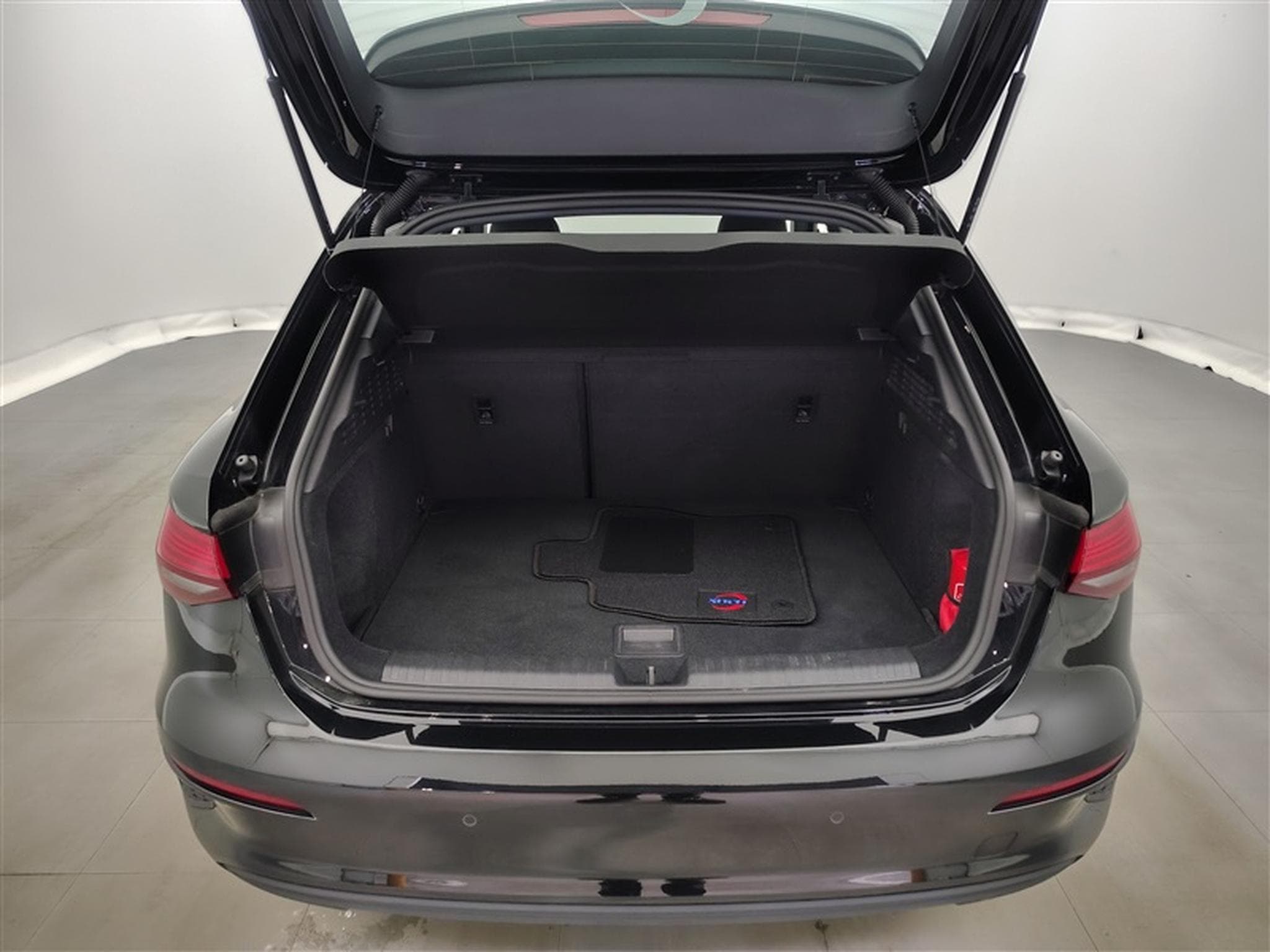 Audi A3 Sportback 30 TFSI Advanced S tronic NAVI / FULL LED (2022) - Photo 14