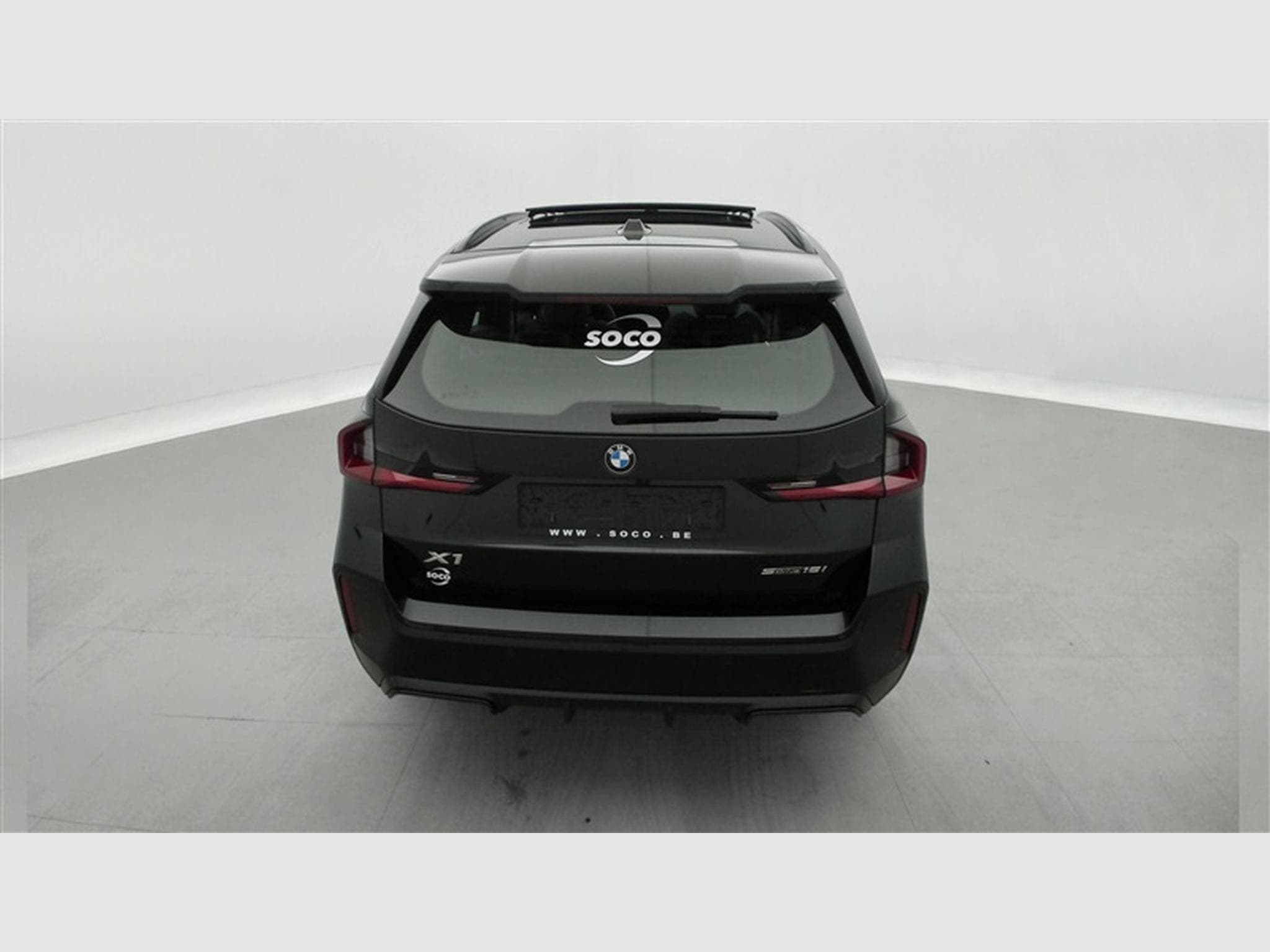BMW X1 1.5iA sDrive18 Pack M NAVI / FULL LED / PANO / JA 18 (2025) - Photo 5