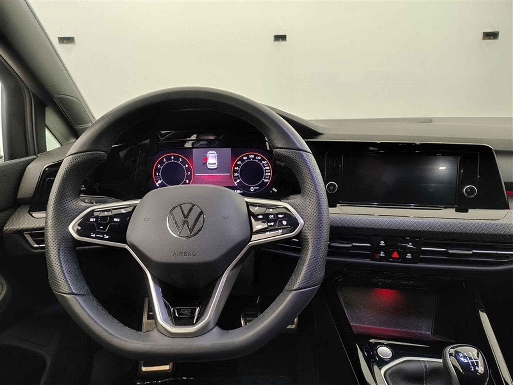 VW Golf 1.5 TSi 130Cv R-Line CARPLAY / FULL LED / ALU18" (2024) - Photo 9