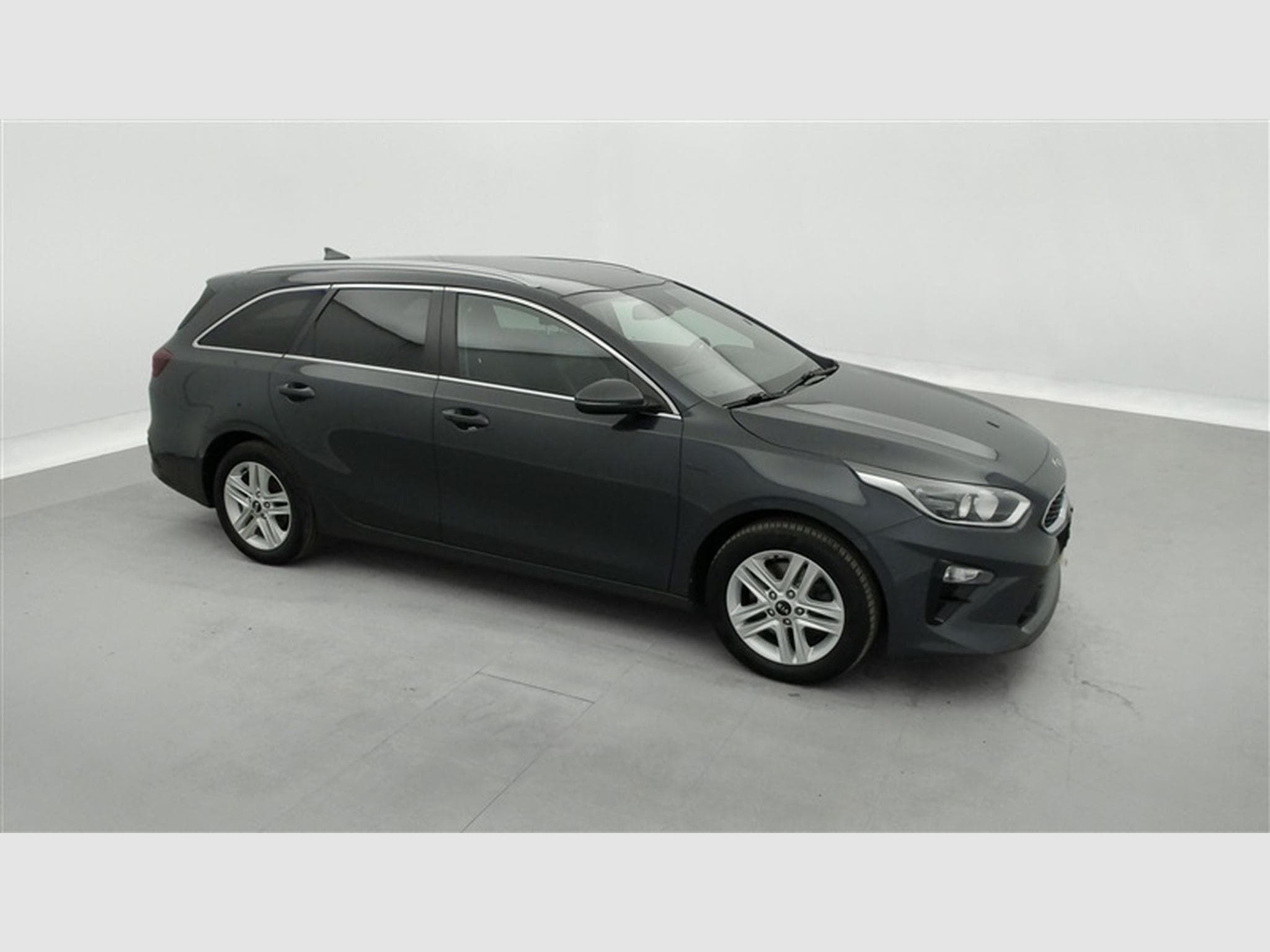 Kia Ceed Sw Ceed SW 1.6 CRDi More ISG / NAVI / APPS CONNECT / CAMERA (2021) - Photo 24