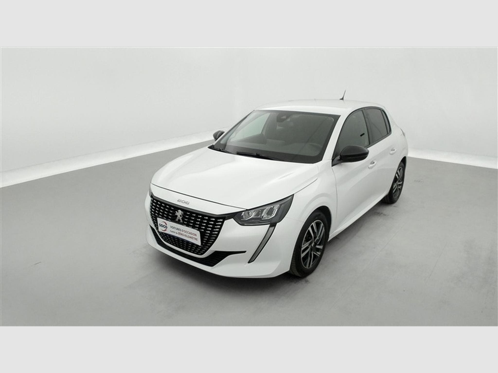 Peugeot 208 1.2i PureTech Allure NAVI / S-CUIR / FULL LED (2023) - Photo 1