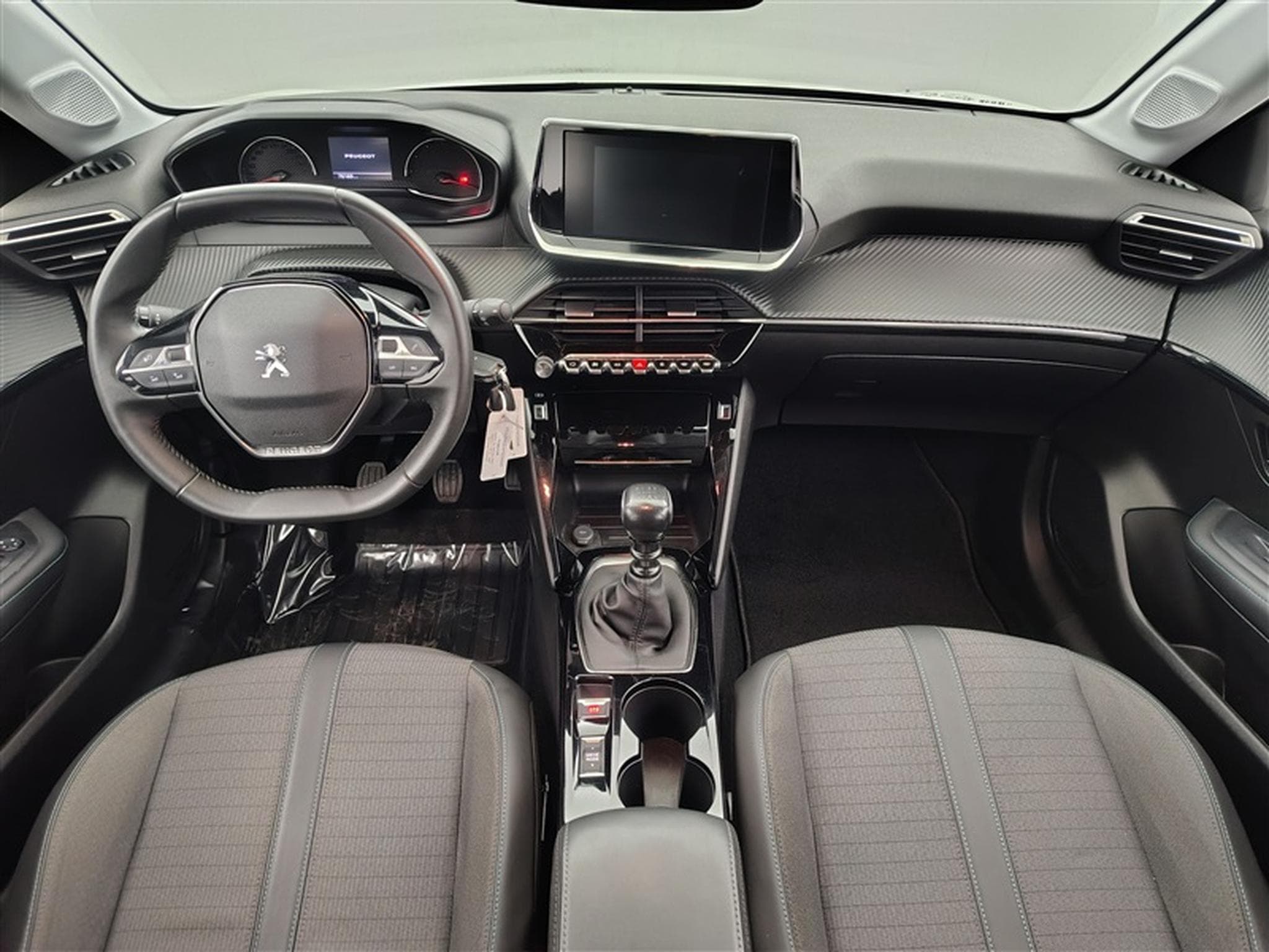 Peugeot 208 1.2i PureTech Allure NAVI / S-CUIR / FULL LED (2023) - Photo 8