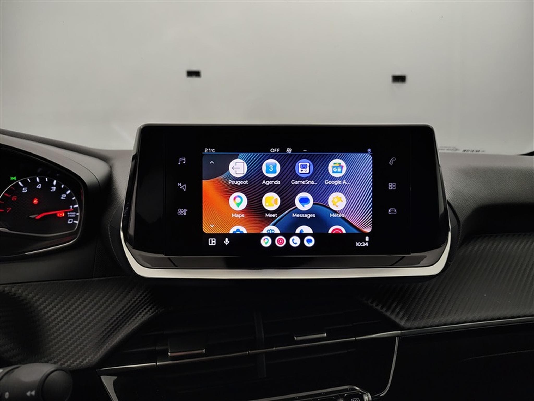 Peugeot 208 1.2i PureTech Allure NAVI / S-CUIR / FULL LED (2023) - Photo 20