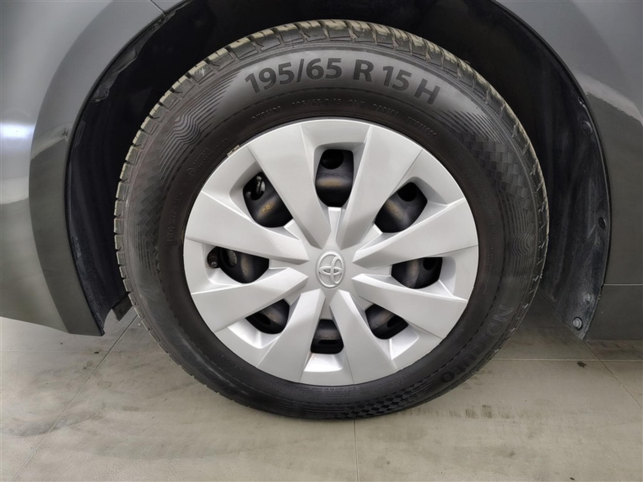 Toyota Corolla (2022) - Photo 6