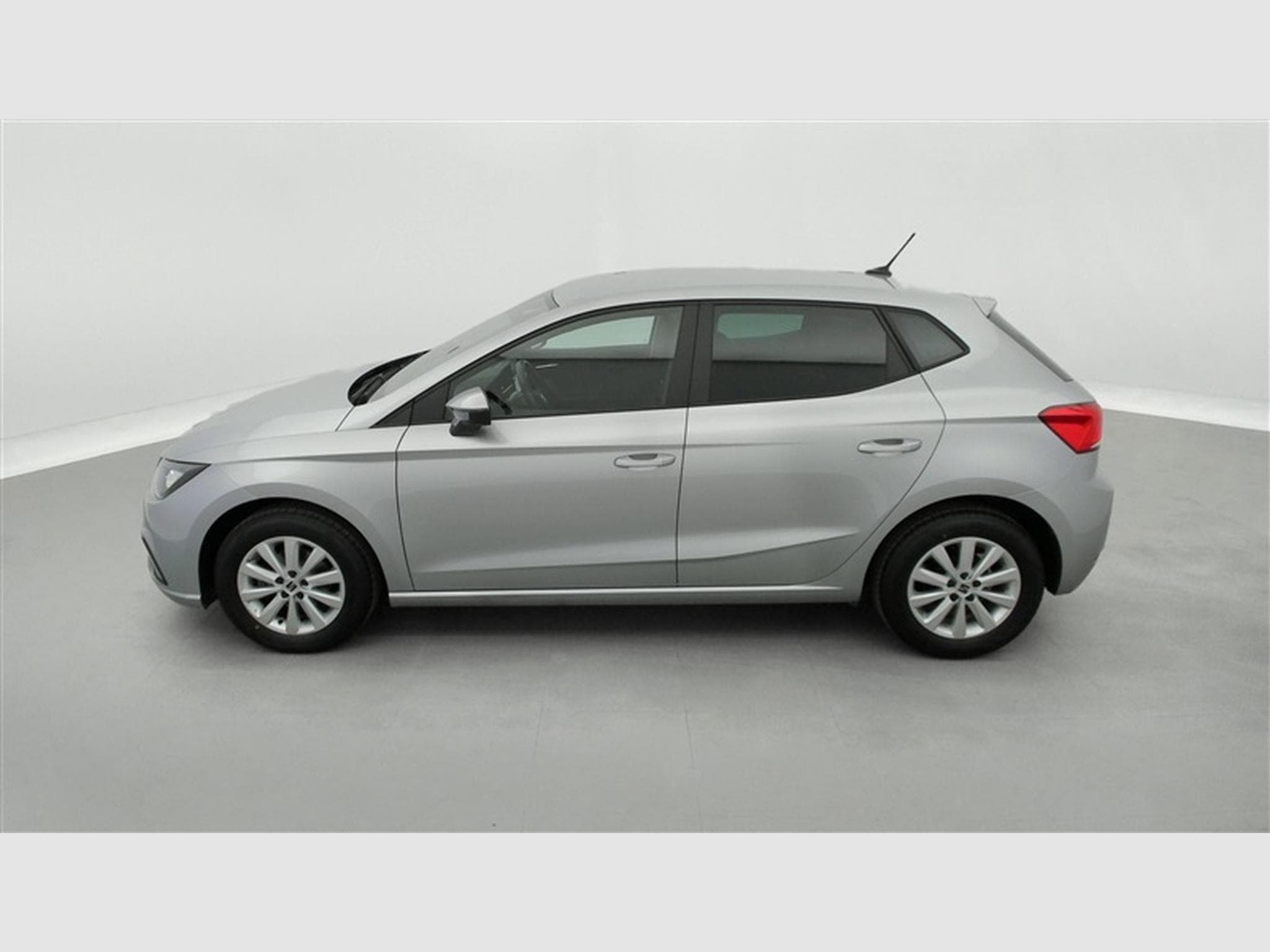 Seat Ibiza 1.0i MPI Move! (2022) - Photo 3