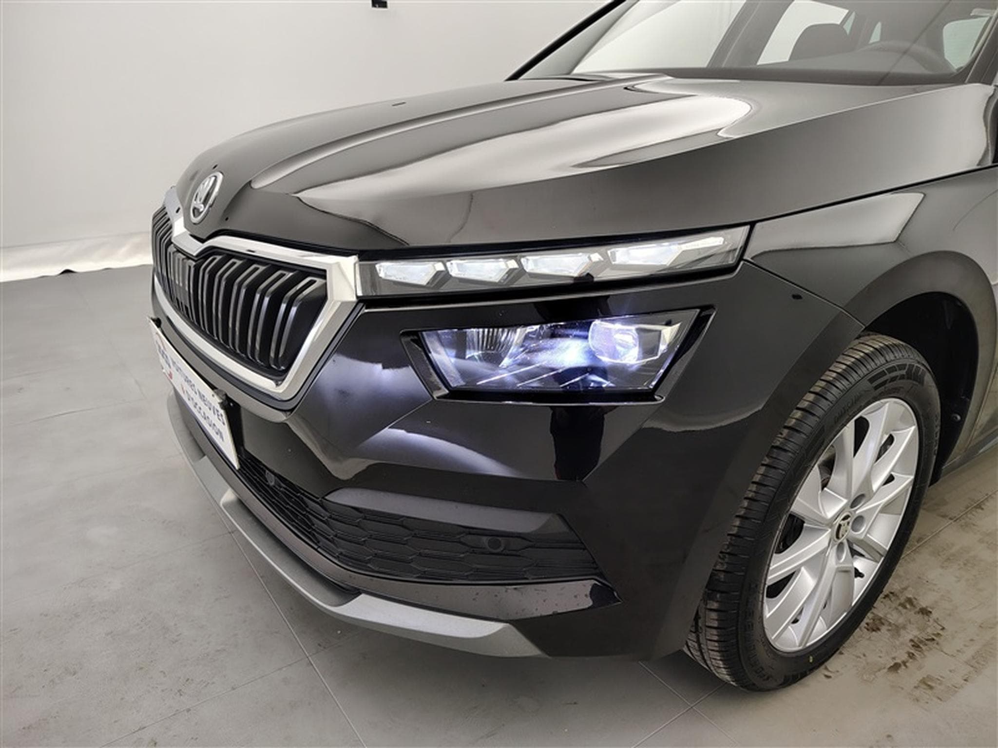 Skoda Kamiq 1.0 TSI 110cv DSG Ambition NAVI / FULL LED / CARPLAY (2024) - Photo 15