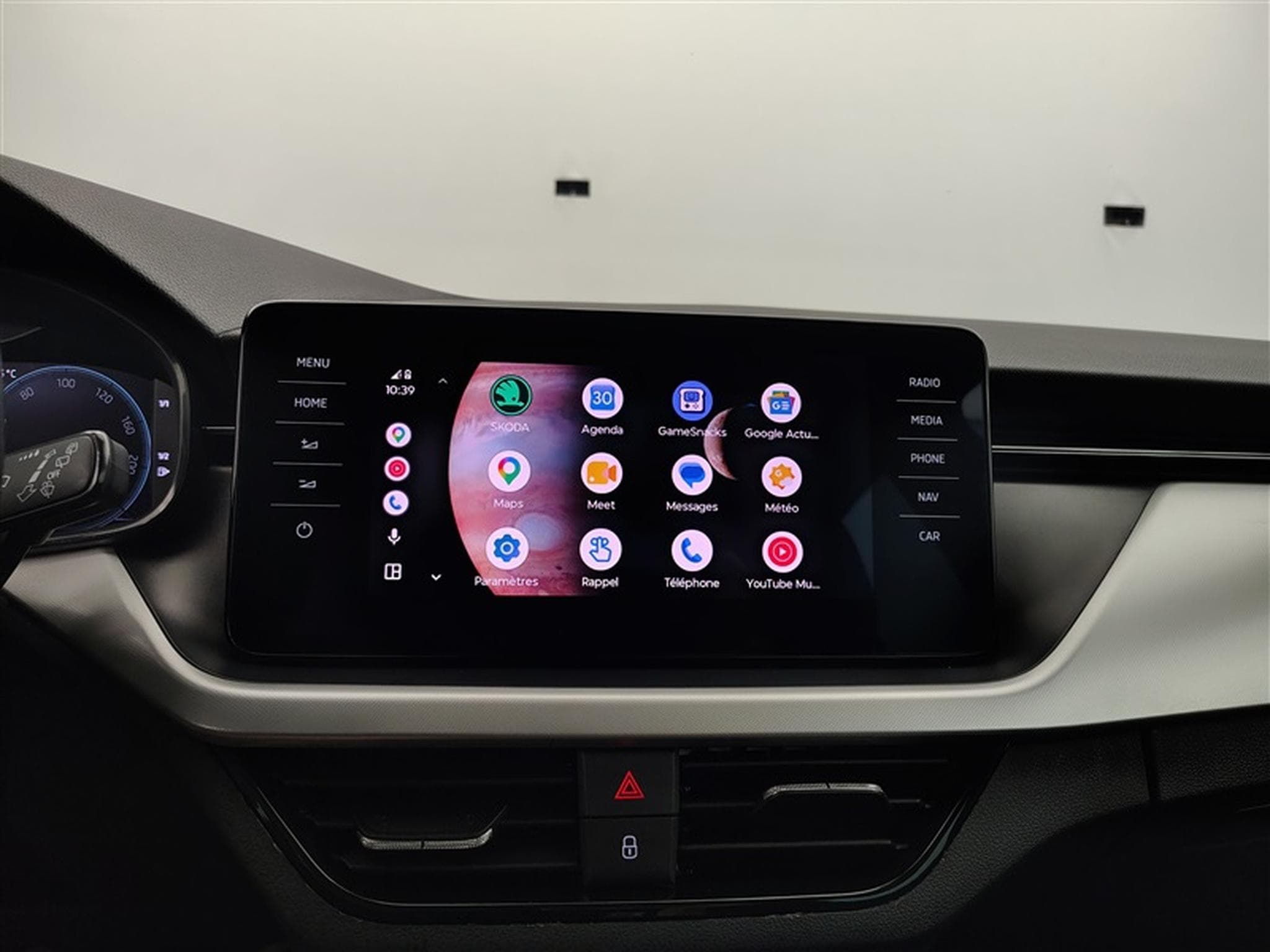 Skoda Kamiq 1.0 TSI 110cv DSG Ambition NAVI / FULL LED / CARPLAY (2024) - Photo 19