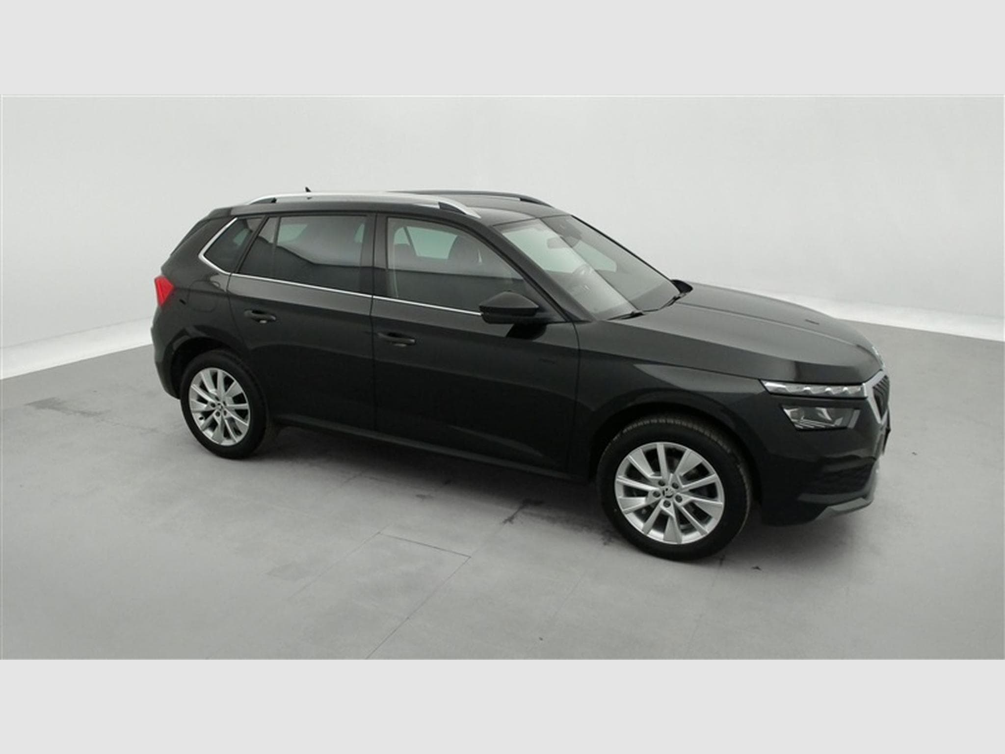 Skoda Kamiq 1.0 TSI 110cv DSG Ambition NAVI / FULL LED / CARPLAY (2024) - Photo 22