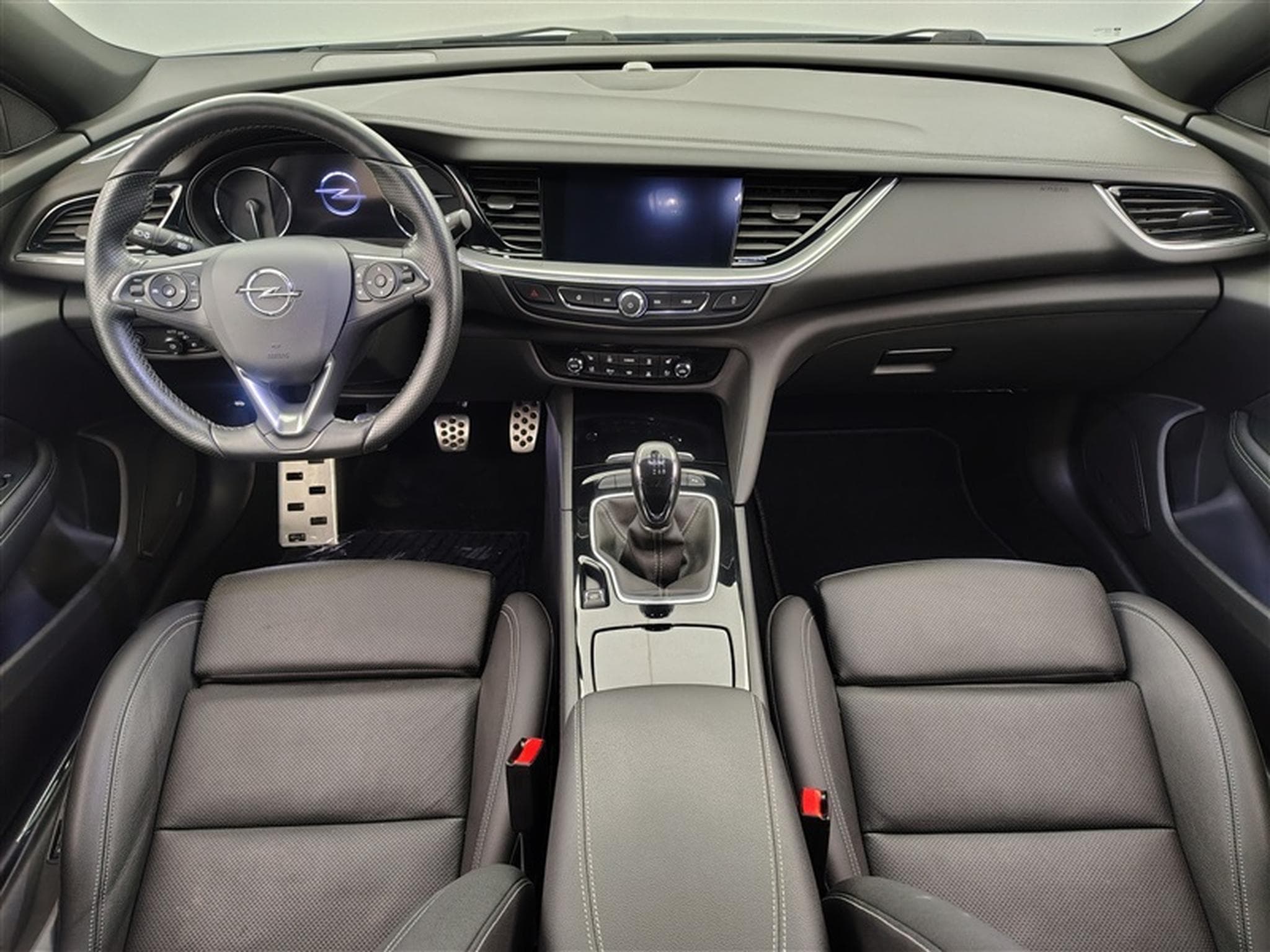 Opel Insignia 1.5 Turbo D 122Cv Elegance CARPLAY / FULL LED / CUIR / CAM (2021) - Photo 8