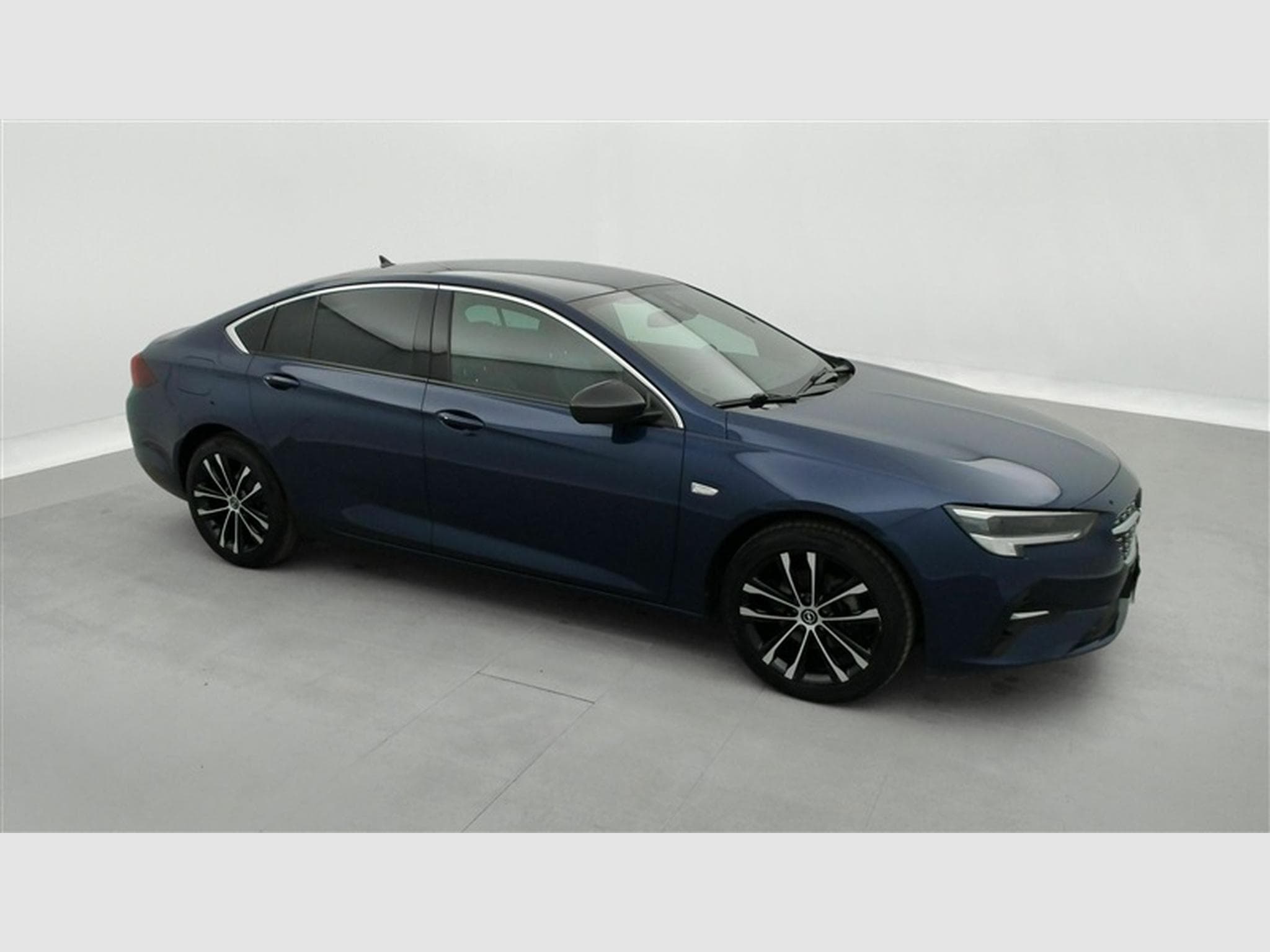 Opel Insignia 1.5 Turbo D 122Cv Elegance CARPLAY / FULL LED / CUIR / CAM (2021) - Photo 23