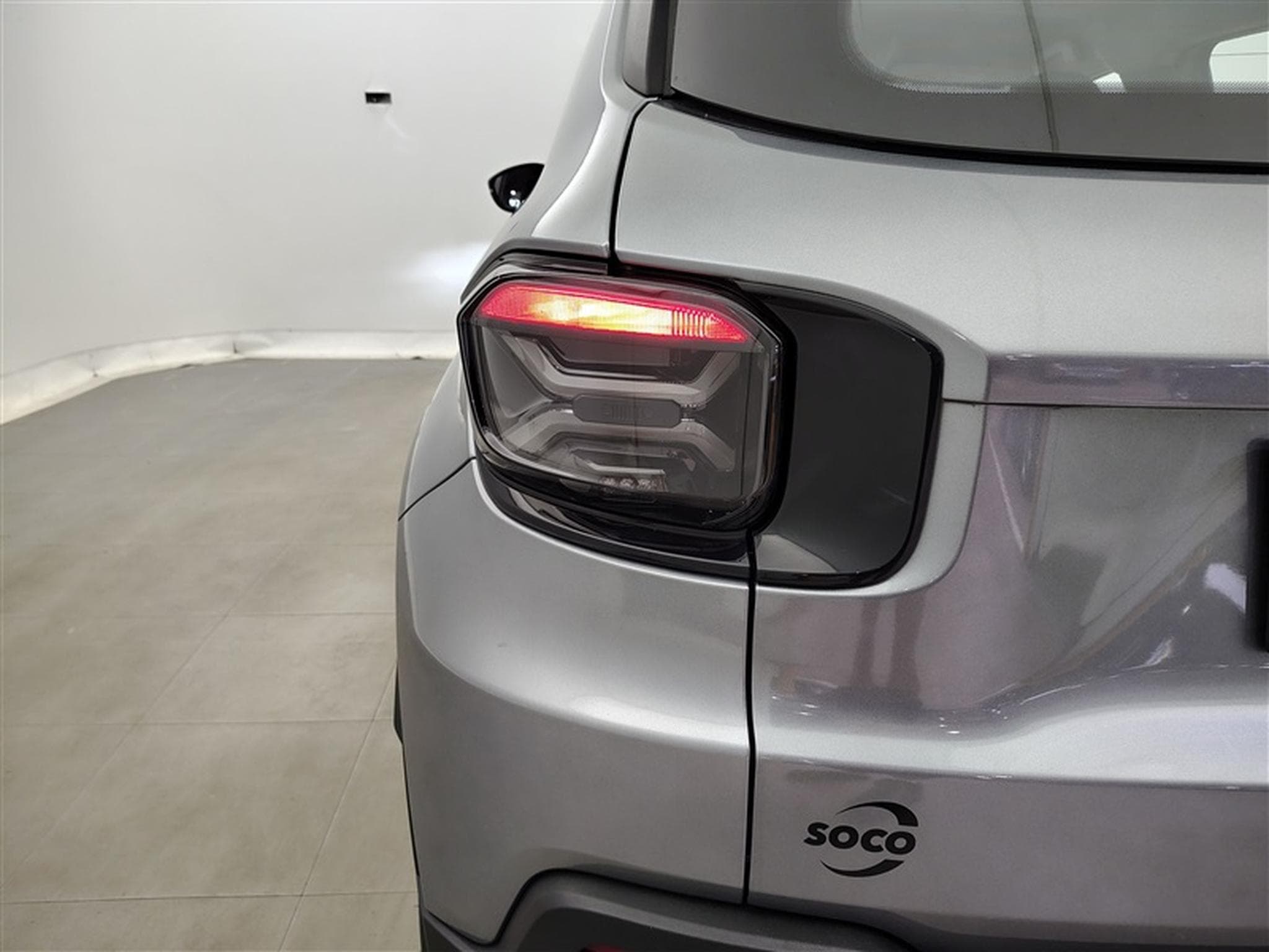 Jeep Avenger 1.2 Turbo 100cv Altitude NAVI / FULL LED / CUIR PARTIEL /CAM (2025) - Photo 16