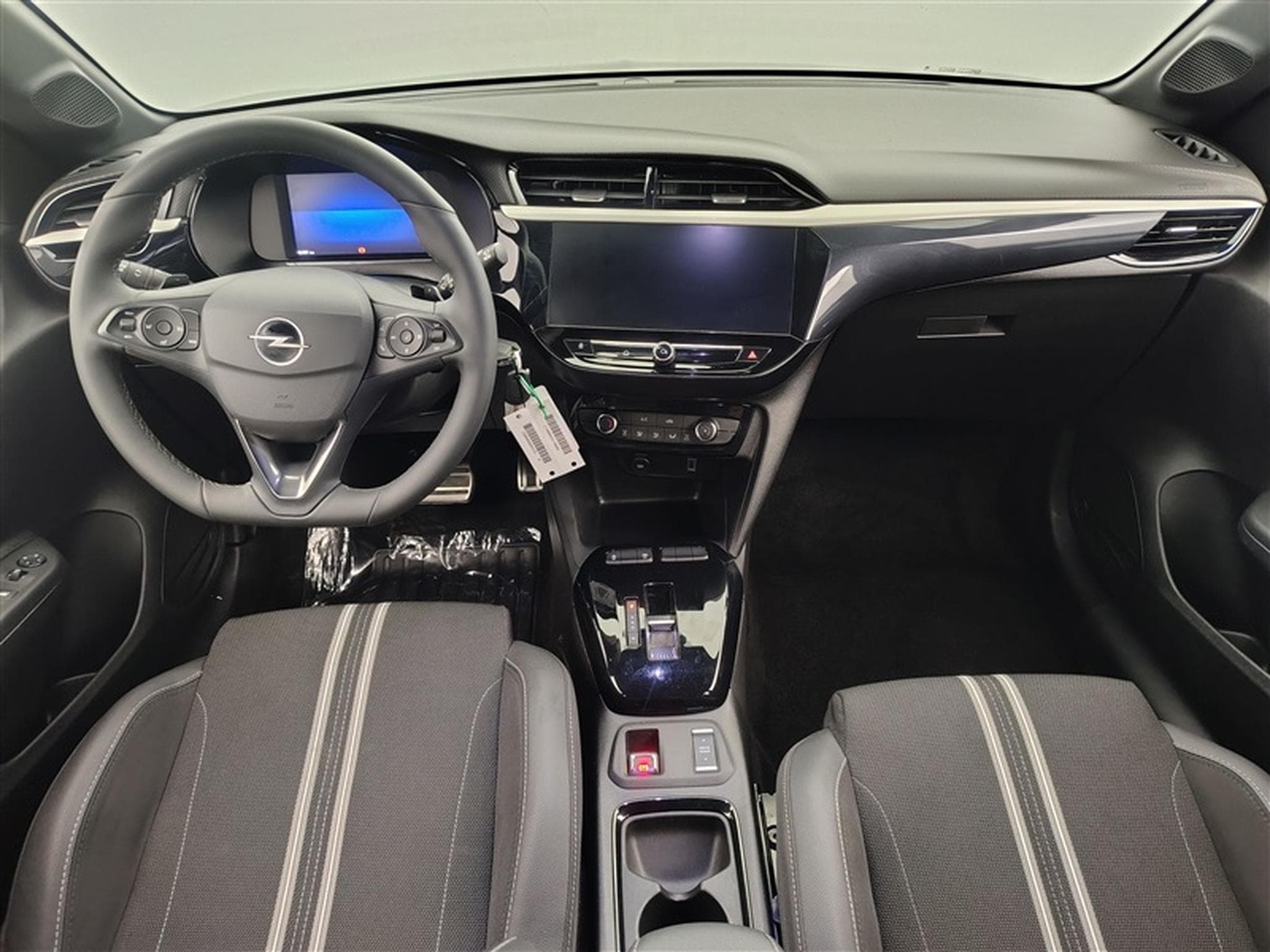Opel Corsa 1.2 Turbo GS Line AT8 CARPLAY / FULL LED / S-CUIR (2025) - Foto 8