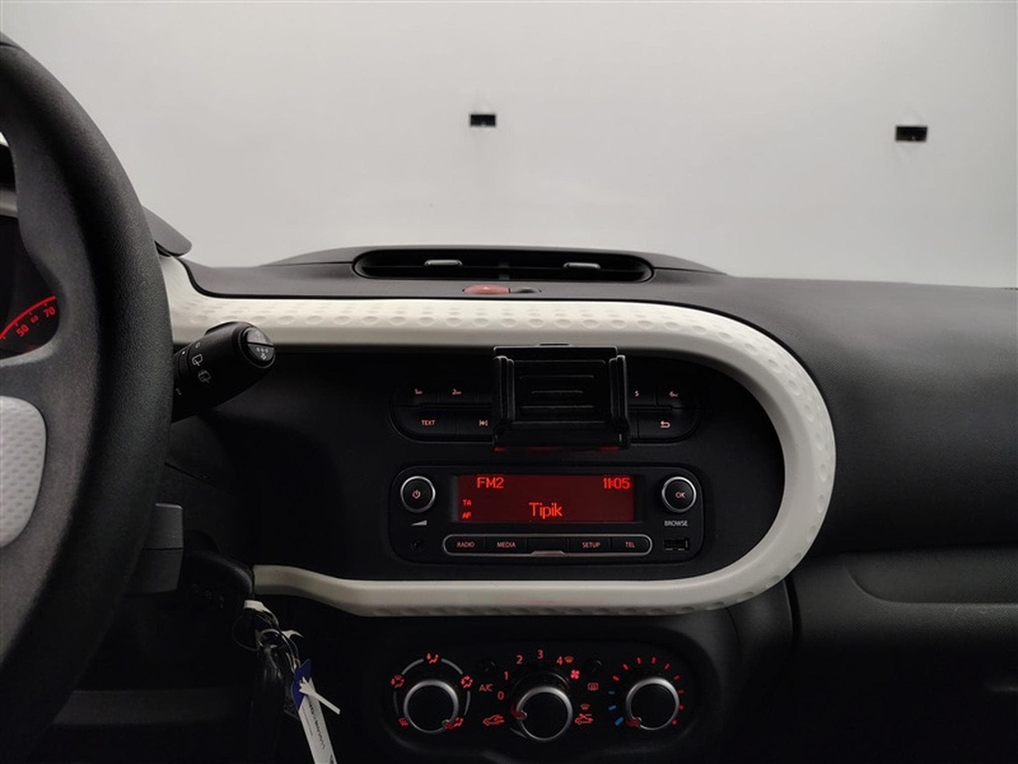 Renault Twingo 1.0i SCe Life CLIM / PDC (2021) - Foto 11