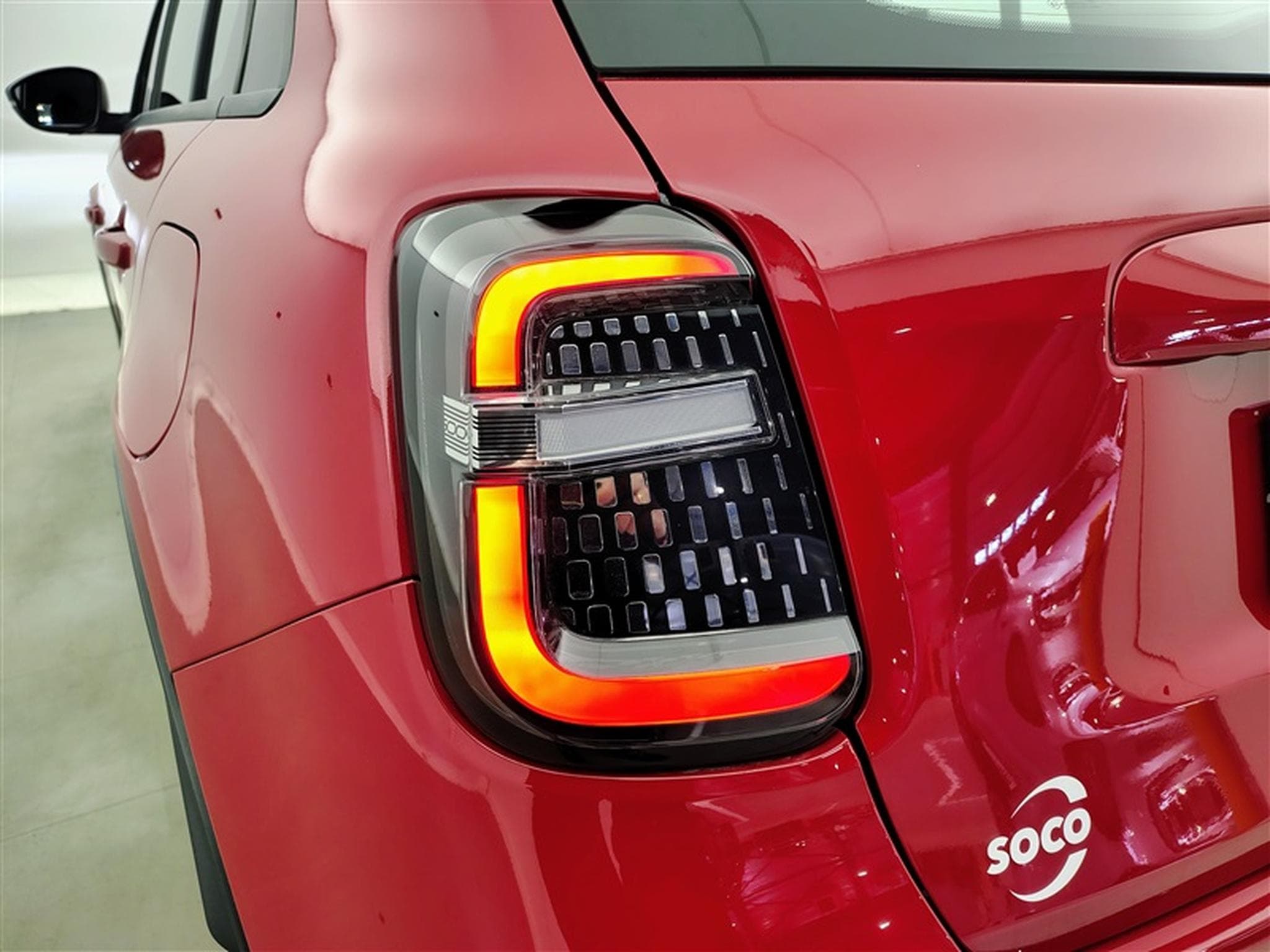 Fiat 600 1.2 Hybrid DCT Pop CARPLAY / FULL LED / KEYLESS / CAMERA (2024) - Photo 16