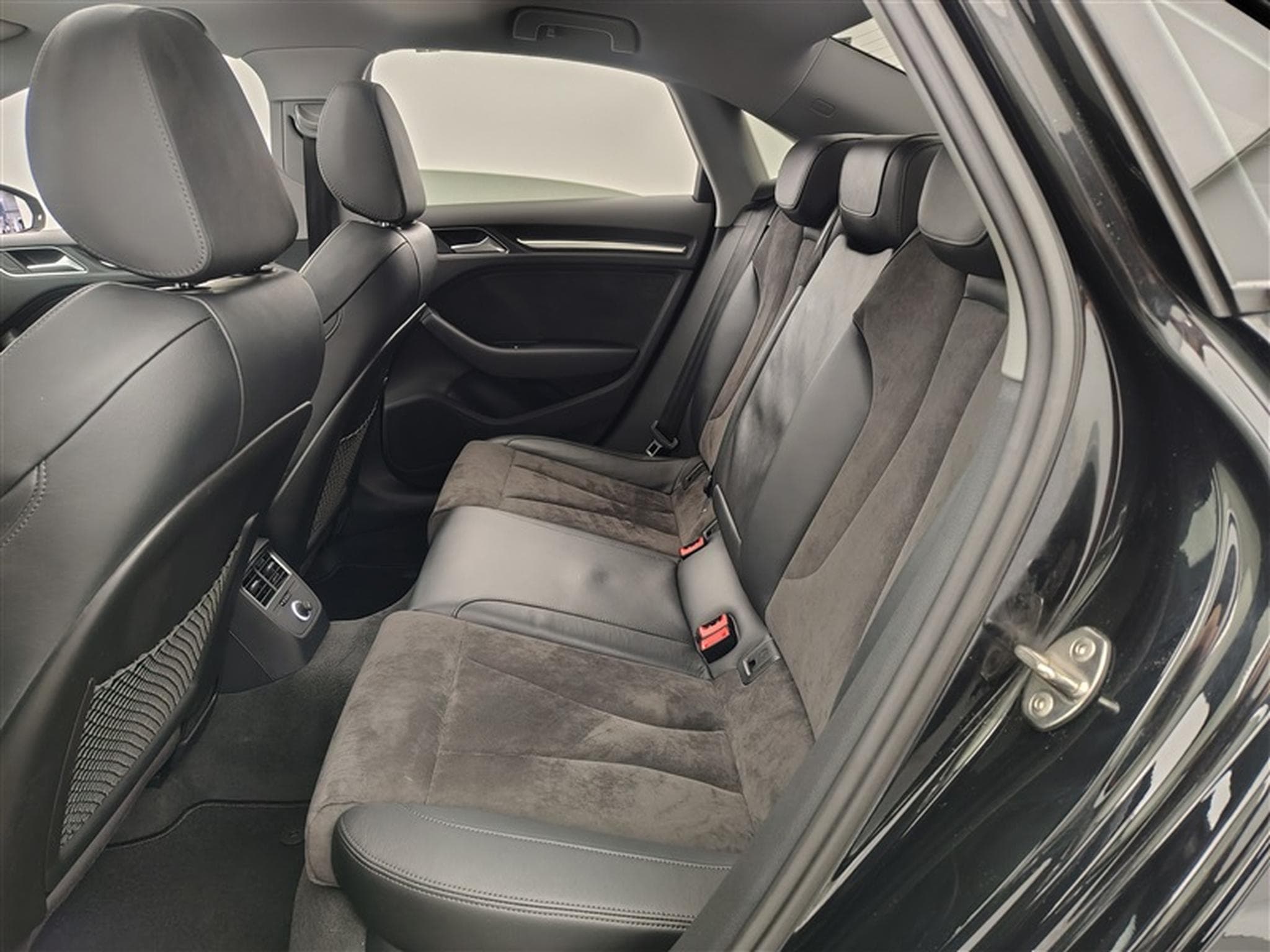 Audi A3 35 TFSI 150cv S-Tronic Advanced (2019) - Foto 13
