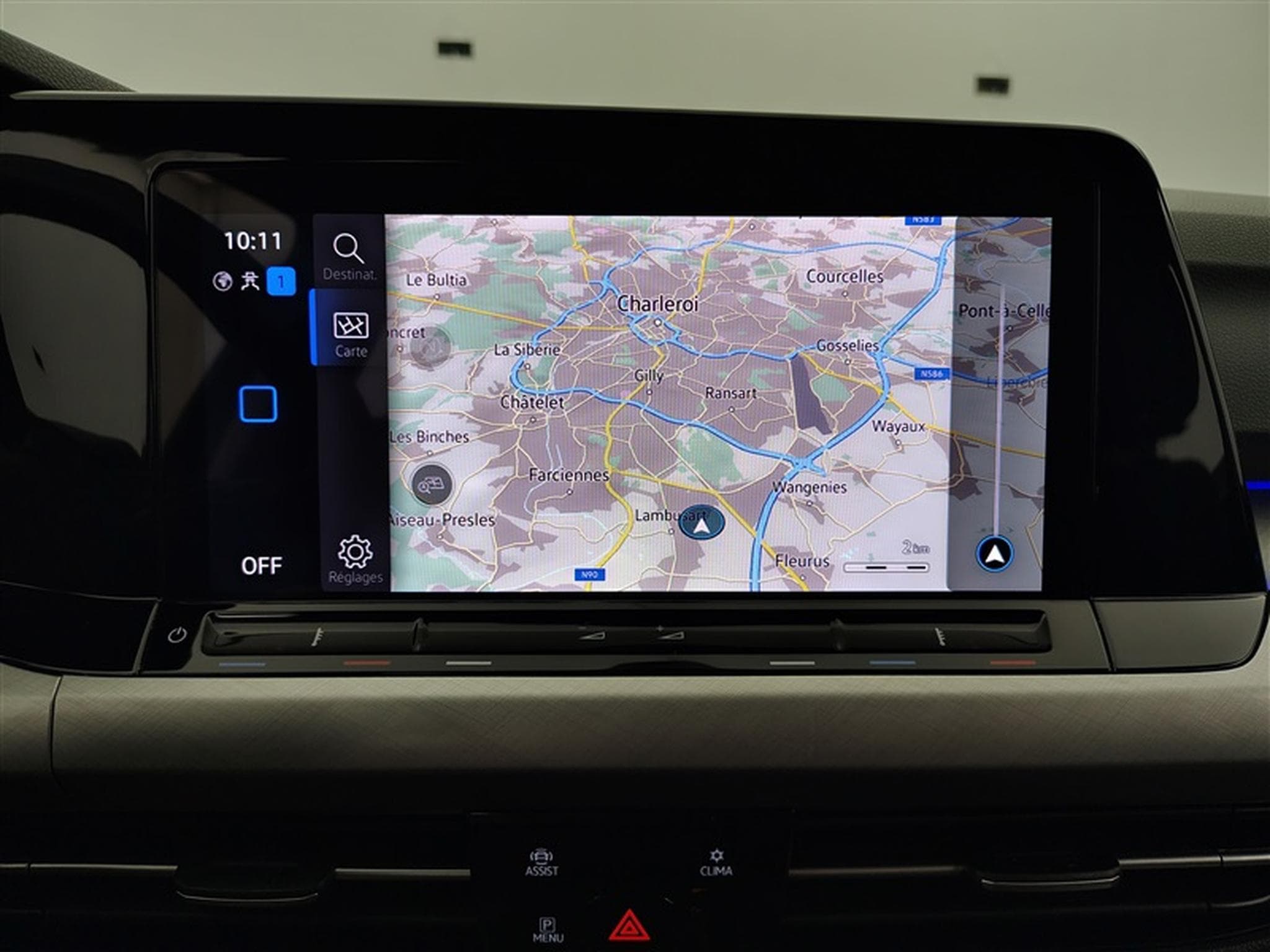 VW Golf 1.0 eTSI Life DSG NAVI / FULL LED / CARPLAY (2023) - Foto 11