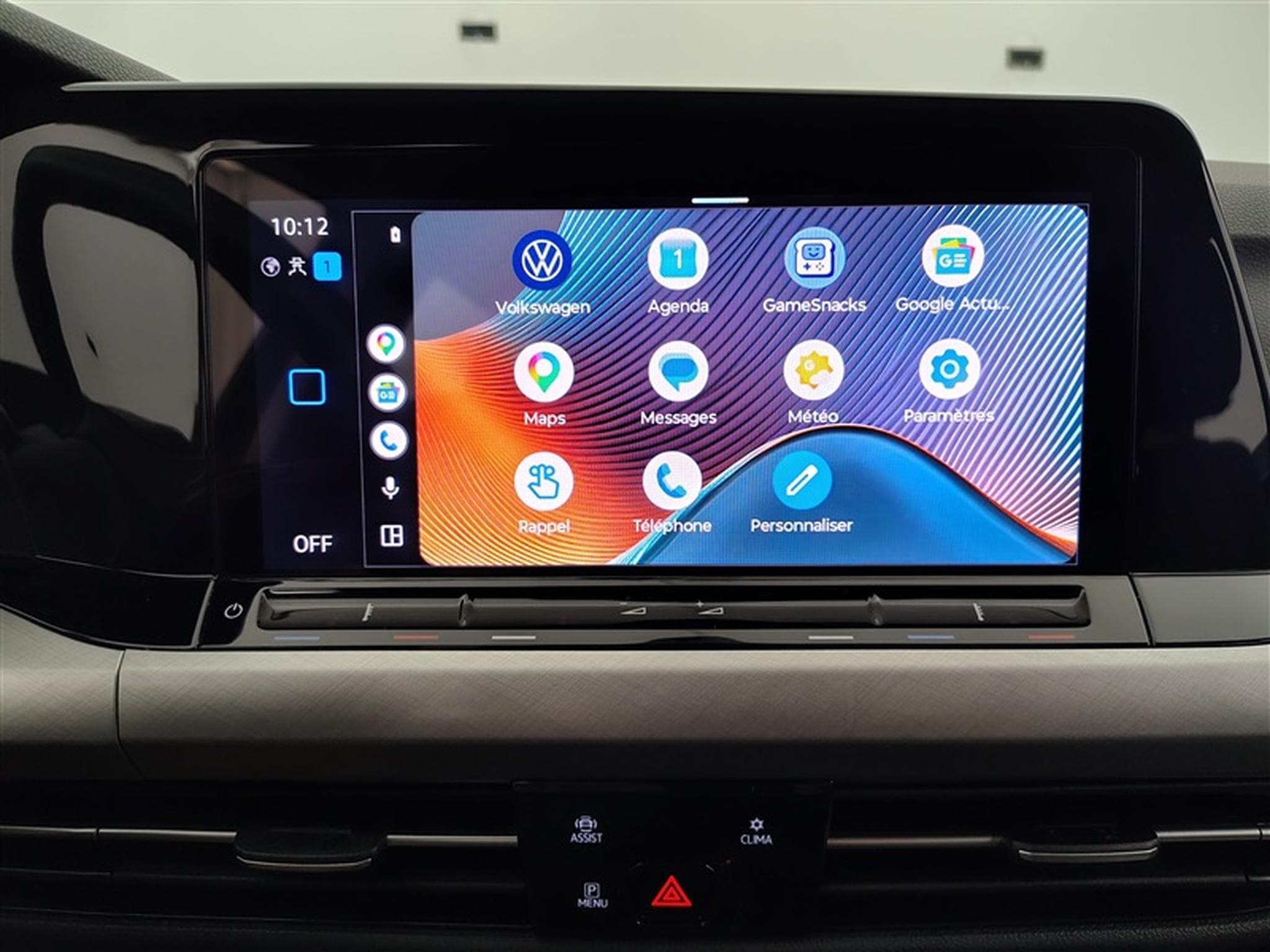 VW Golf 1.0 eTSI Life DSG NAVI / FULL LED / CARPLAY (2023) - Foto 20