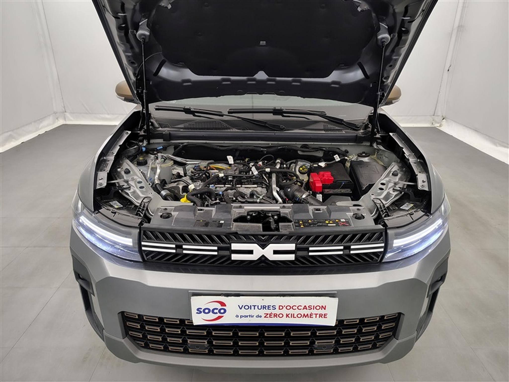 Dacia Bigster Mild Hybrid 140cv Extreme NAVI / CAMERA / TO PANO (2026) - Foto 20