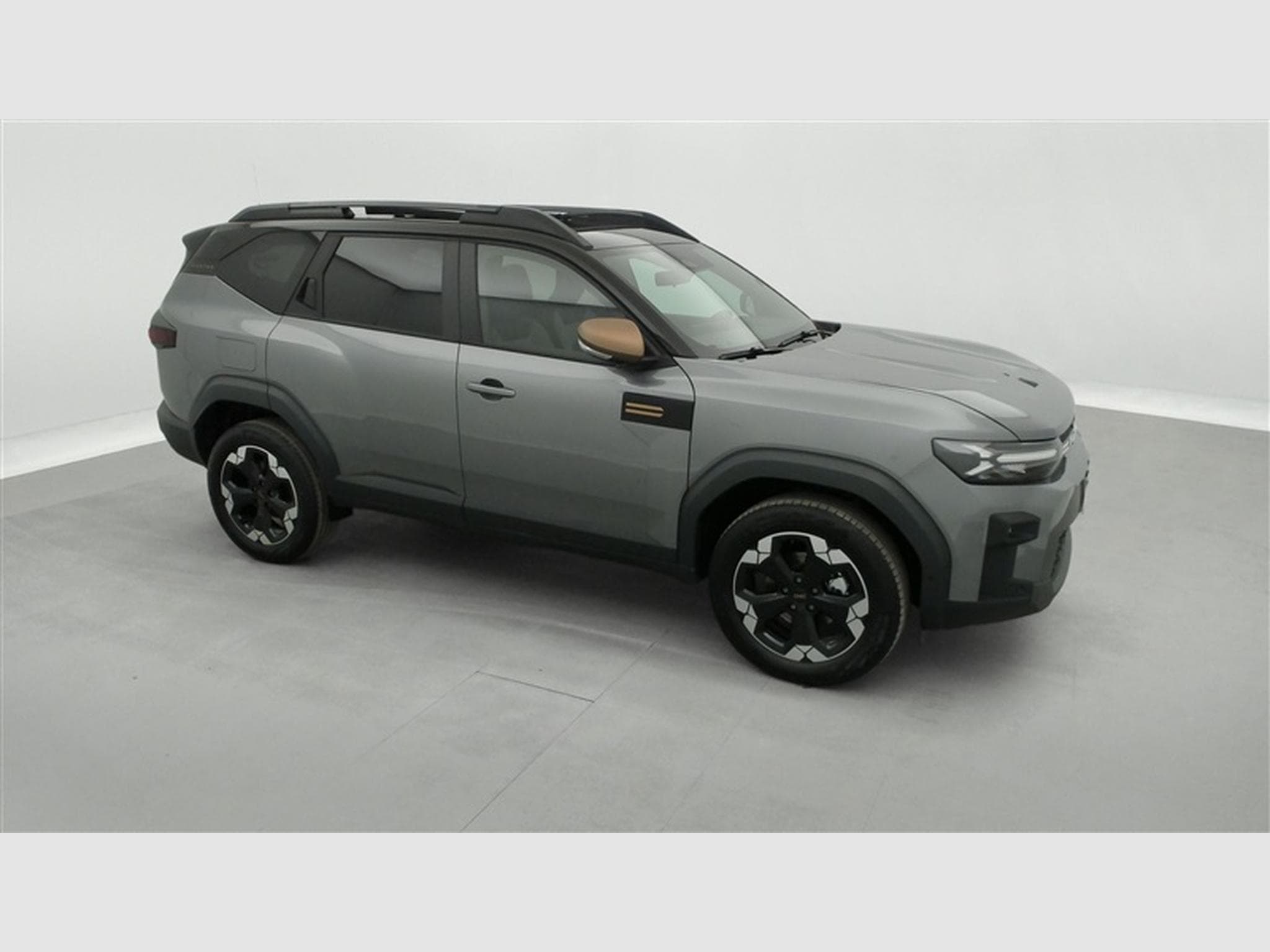 Dacia Bigster Mild Hybrid 140cv Extreme NAVI / CAMERA / TO PANO (2026) - Foto 24