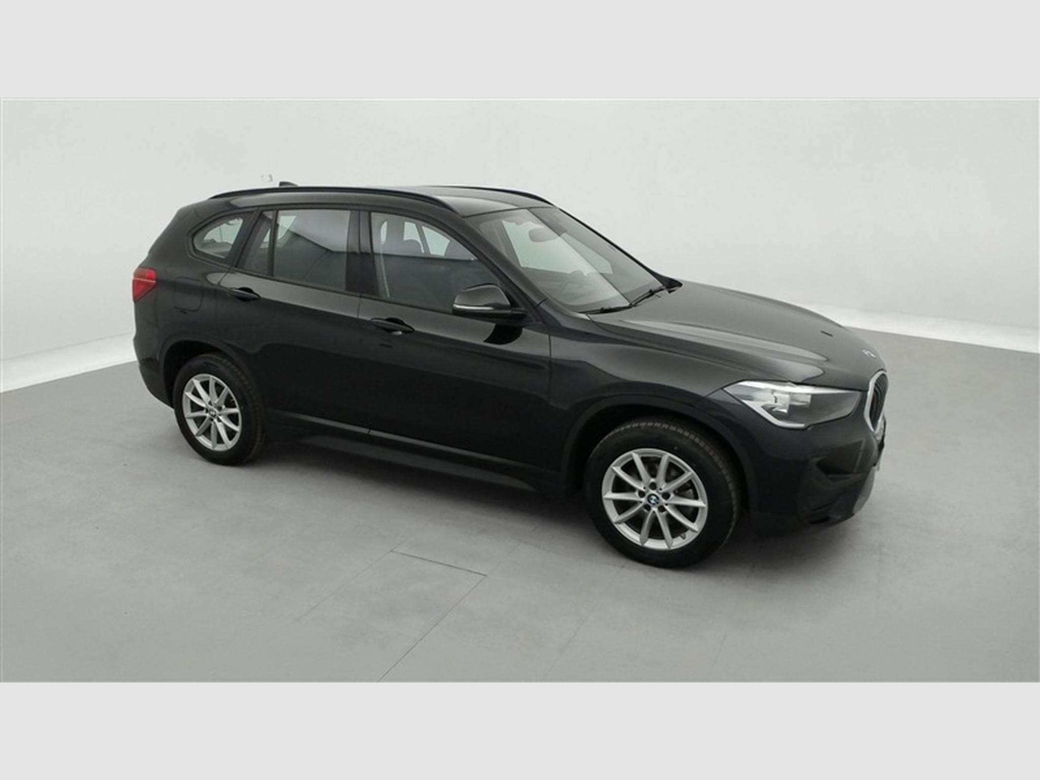BMW X1 1.5 dA sDrive16 NAVI / CUIR (2022) - Foto 22