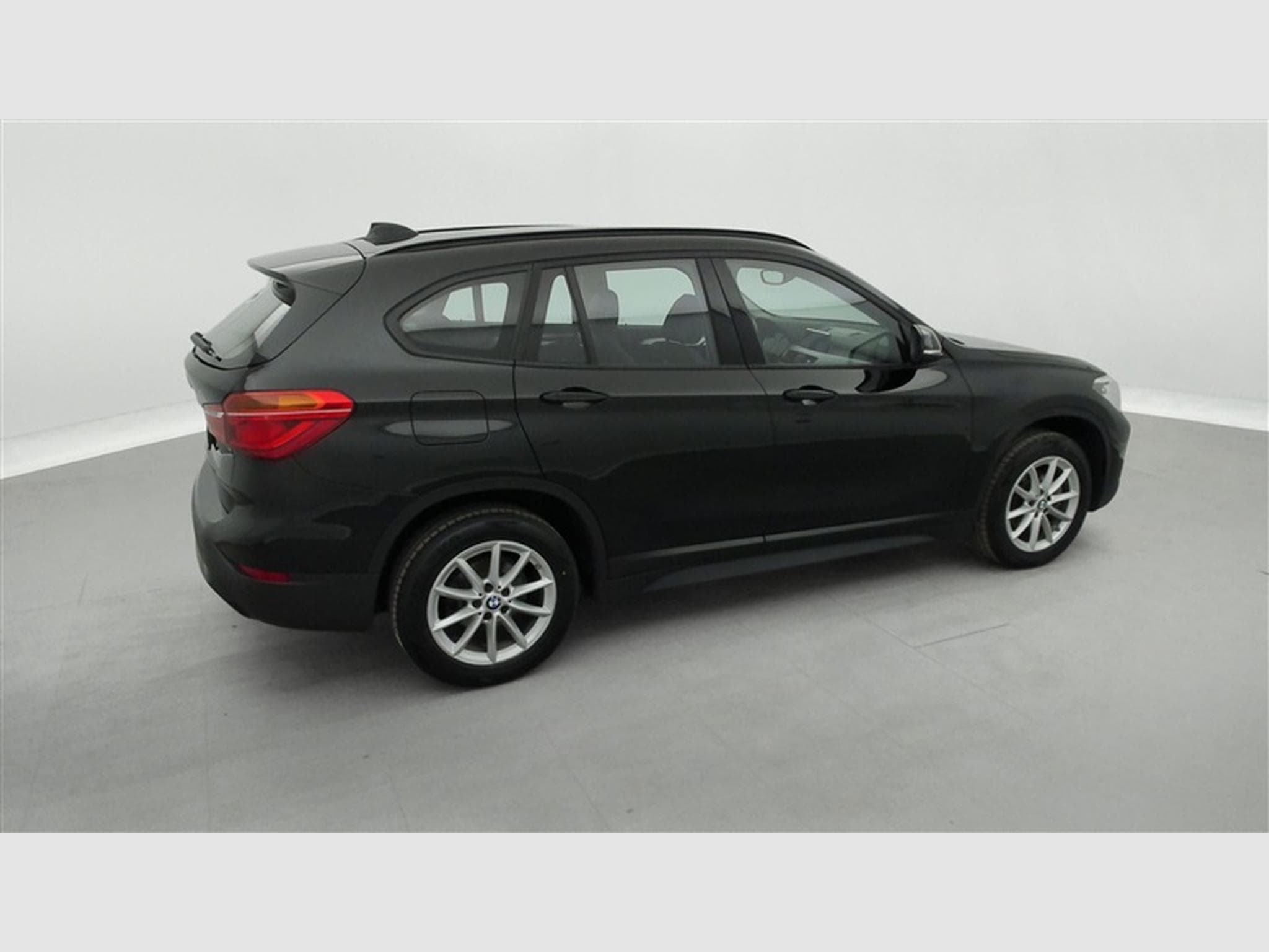 BMW X1 1.5 dA sDrive16 NAVI / CUIR (2022) - Foto 23